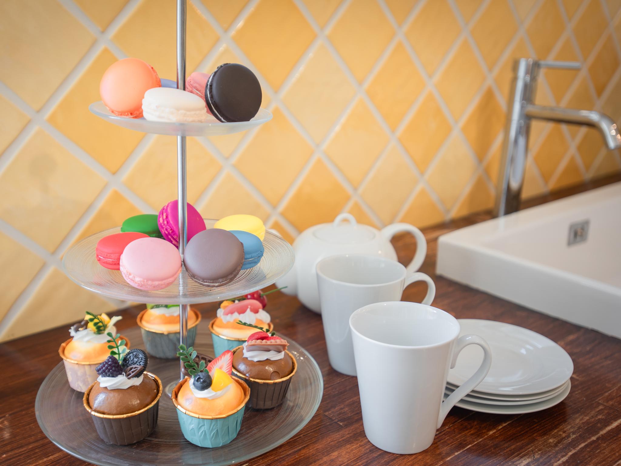 Swimming pool area at Le Rayol in Bagnols en Forêt