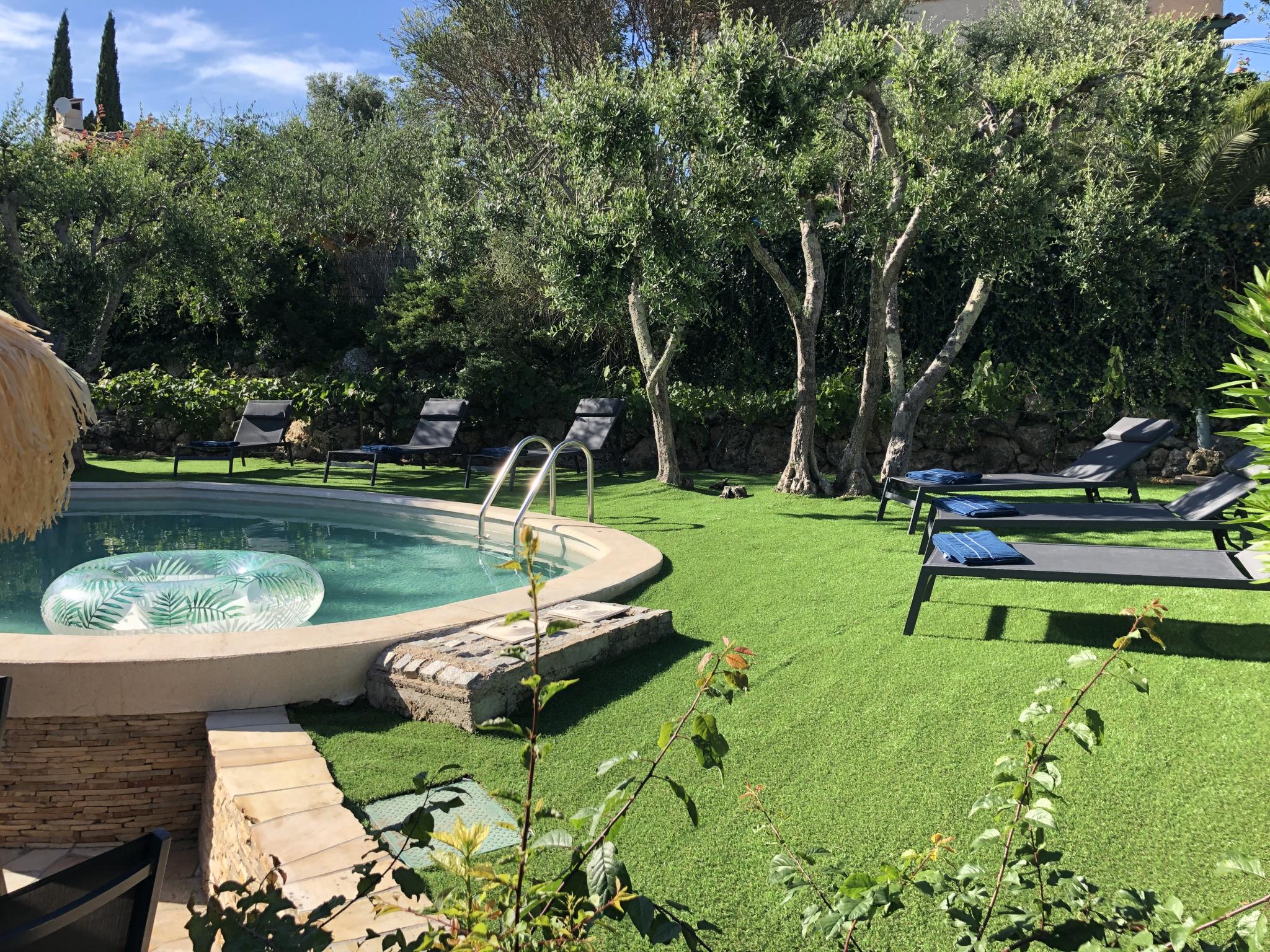Living area at Le Rayol in Bagnols en Forêt