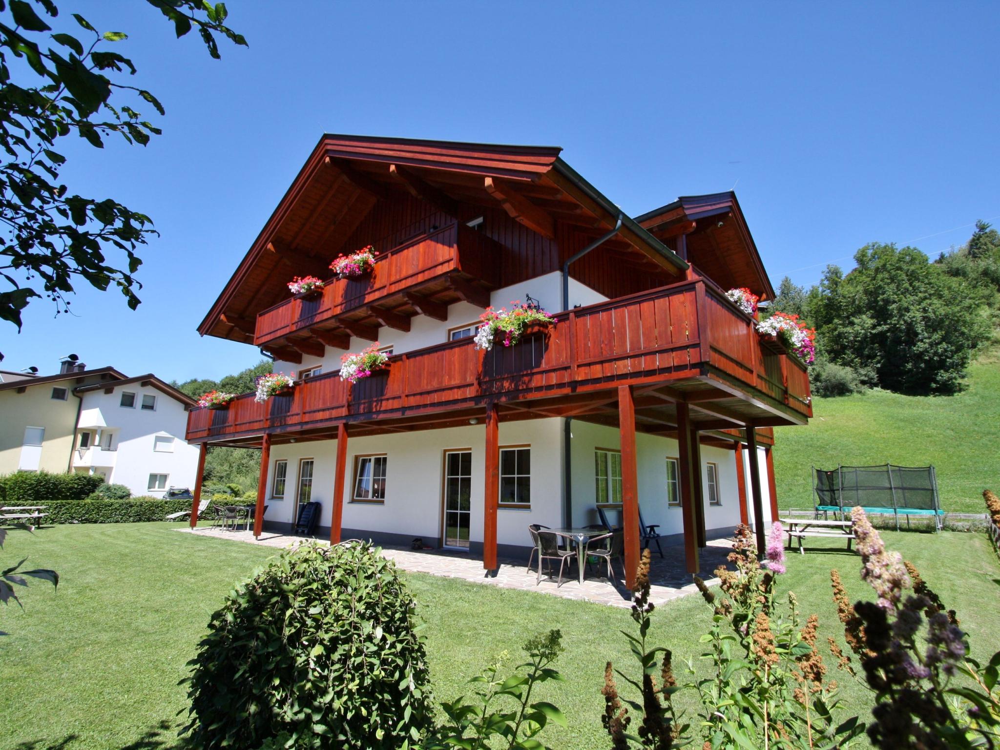 Outdoor terrace and views at Sion 1 in Maria Alm