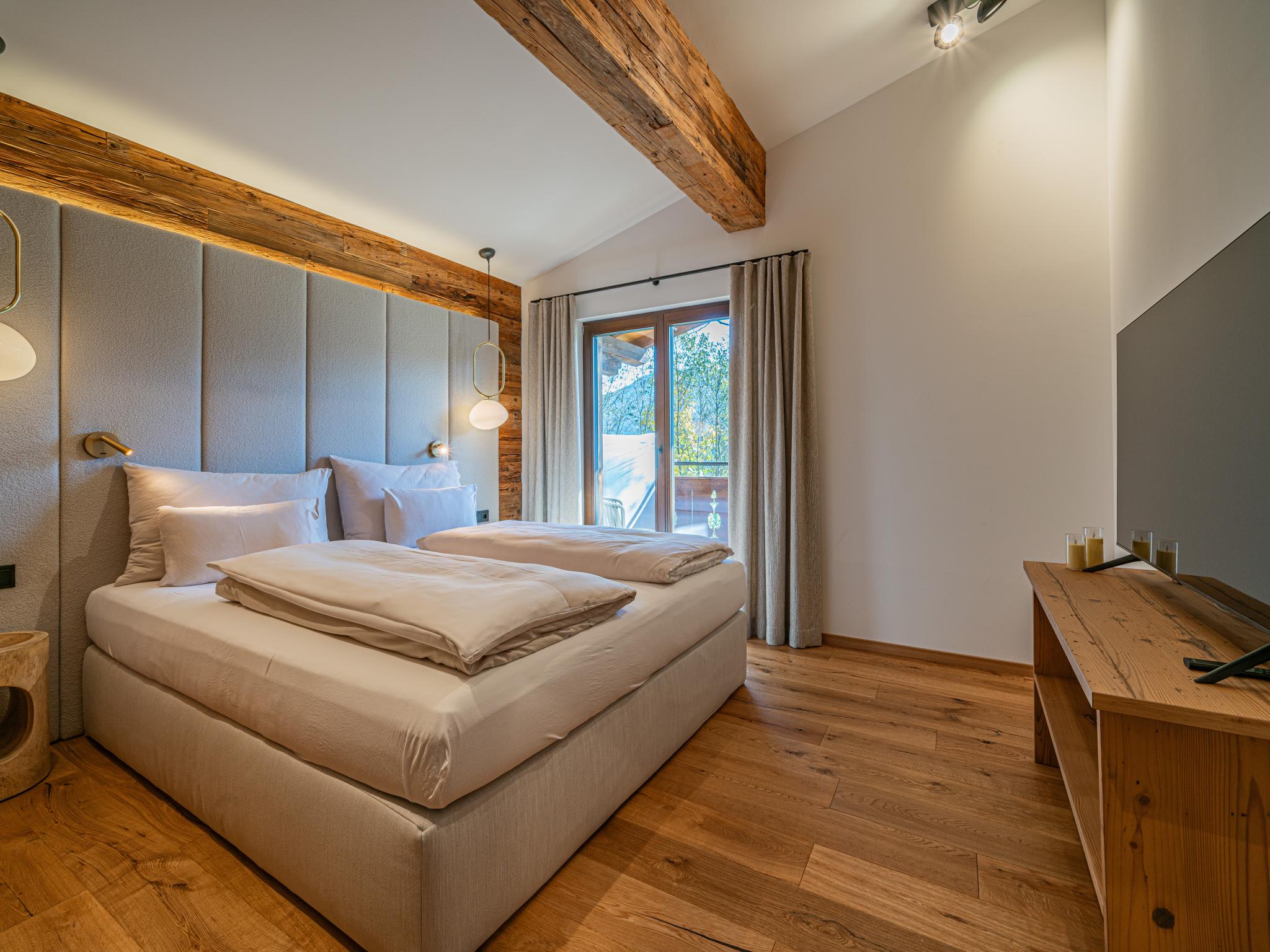 Modern kitchen at Die Kramerei in Hollersbach im Pinzgau