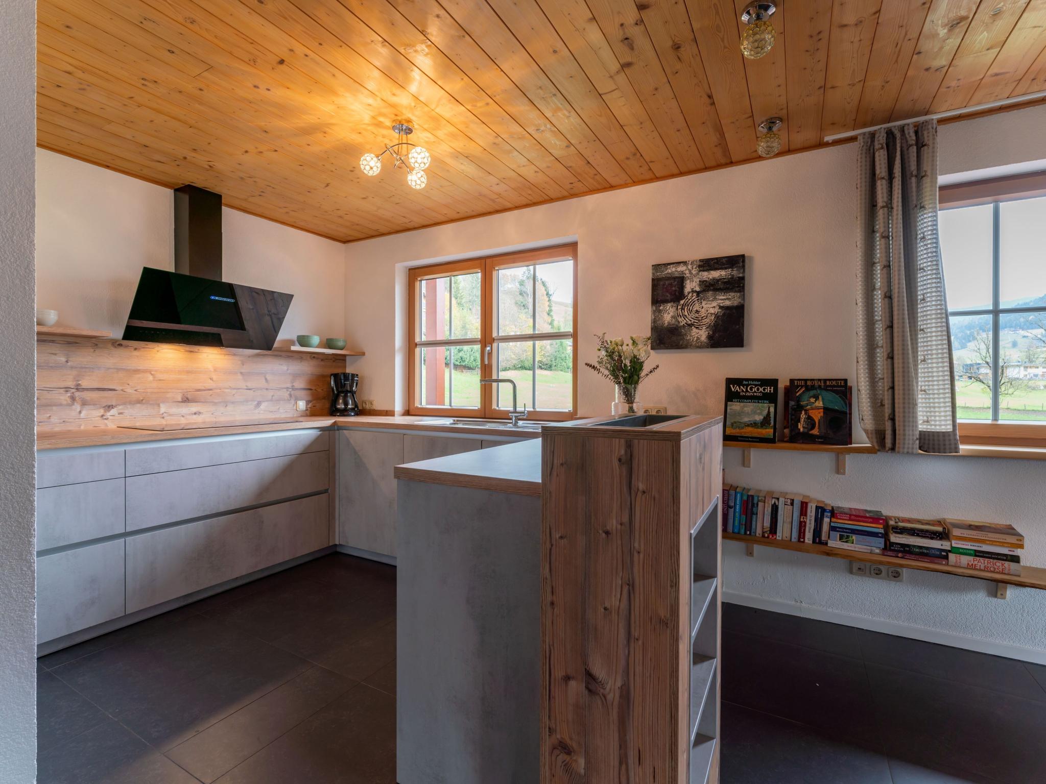 Swimming pool area at Sion 3 in Maria Alm