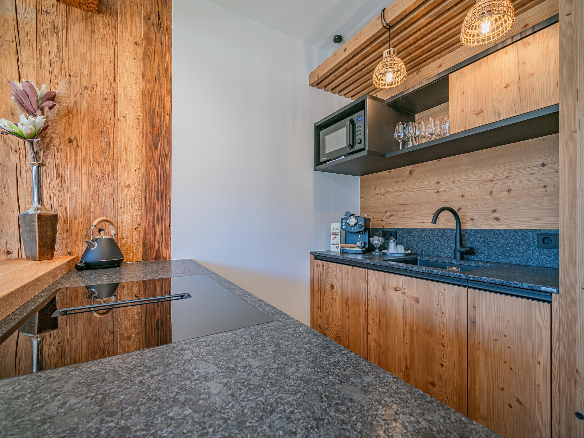 Modern kitchen at Premium Apartment Almrausch in Hollersbach im Pinzgau