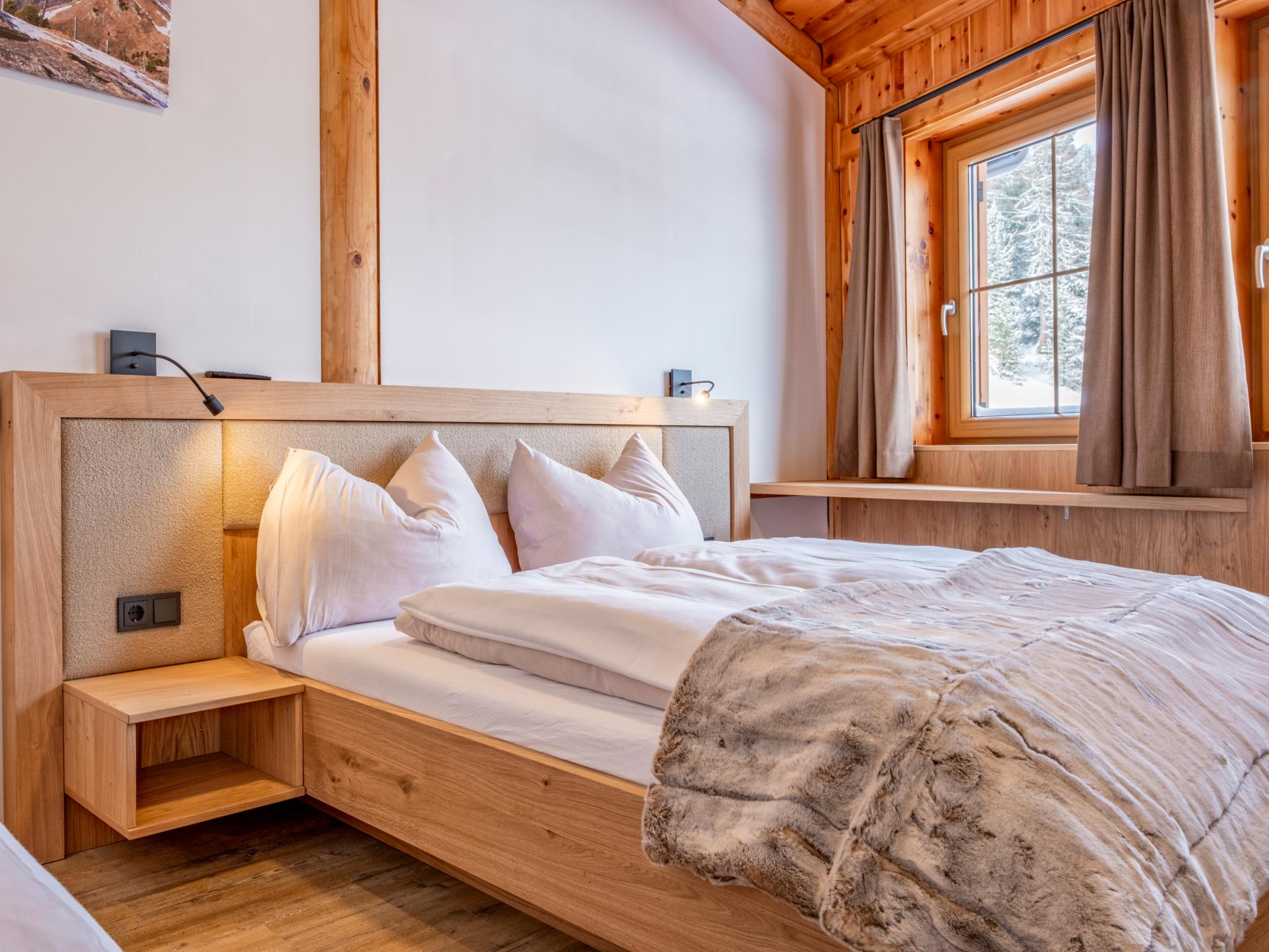 Living area at Deluxe Zirberl Top 6 in Weißpriach