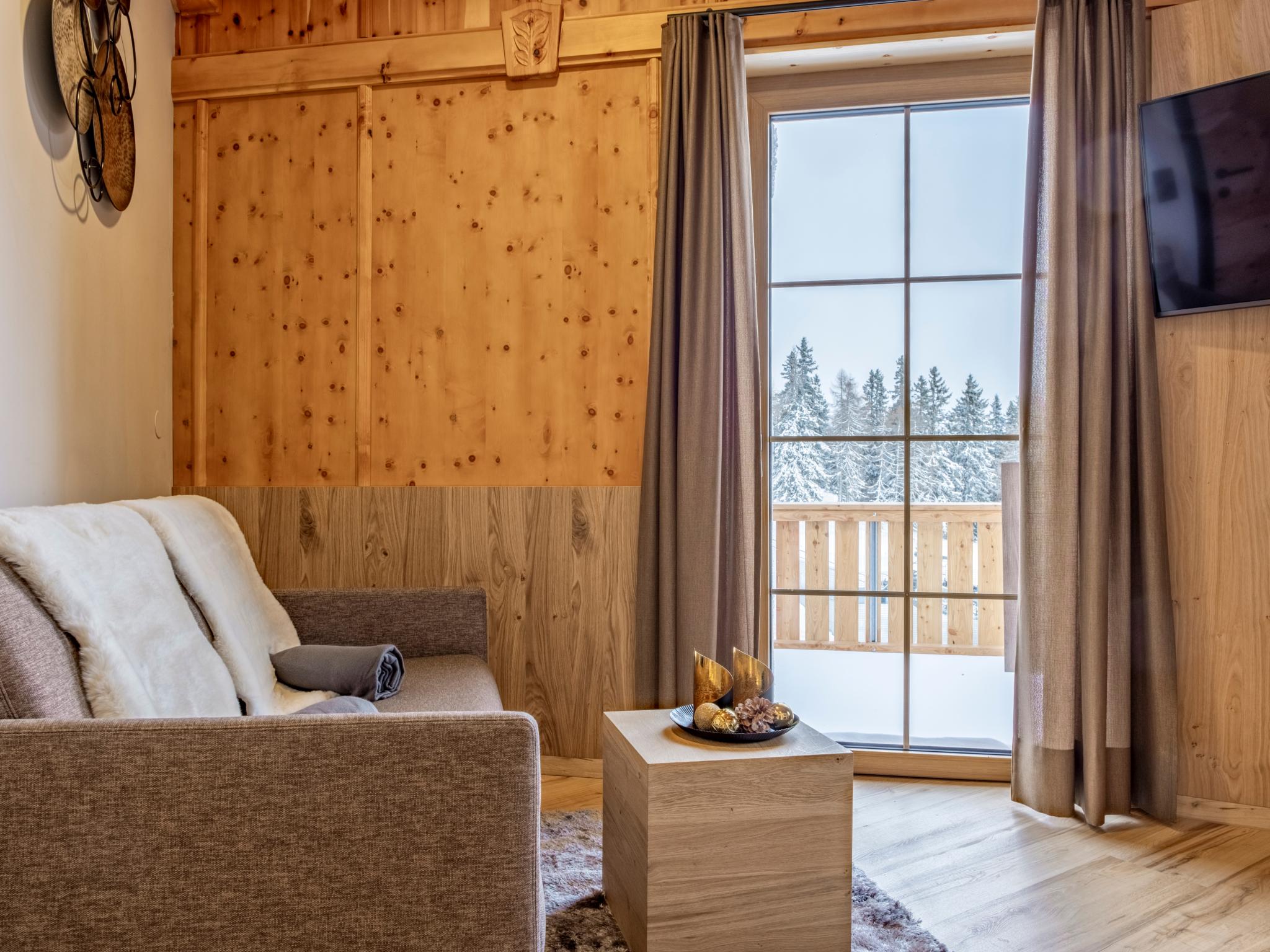 Modern kitchen at Deluxe Zirberl Top 6 in Weißpriach