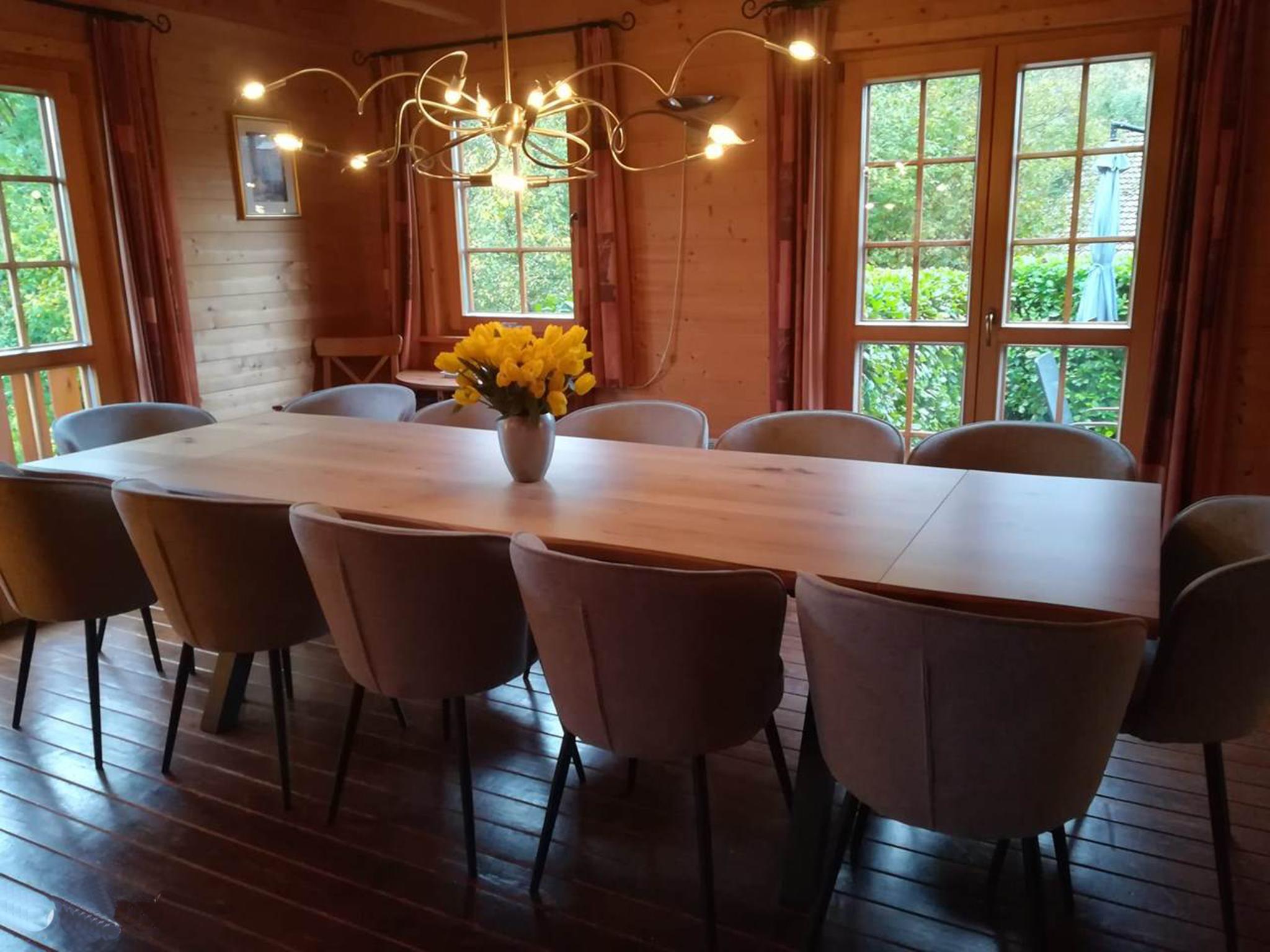 Bathroom facilities at Le Temps-Passe in Saint Jean d'Aulps