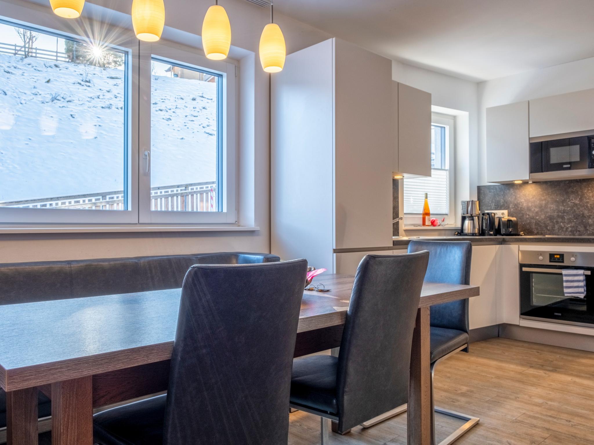 Bathroom facilities at Sonne in Bruck an der Großglocknerstraße