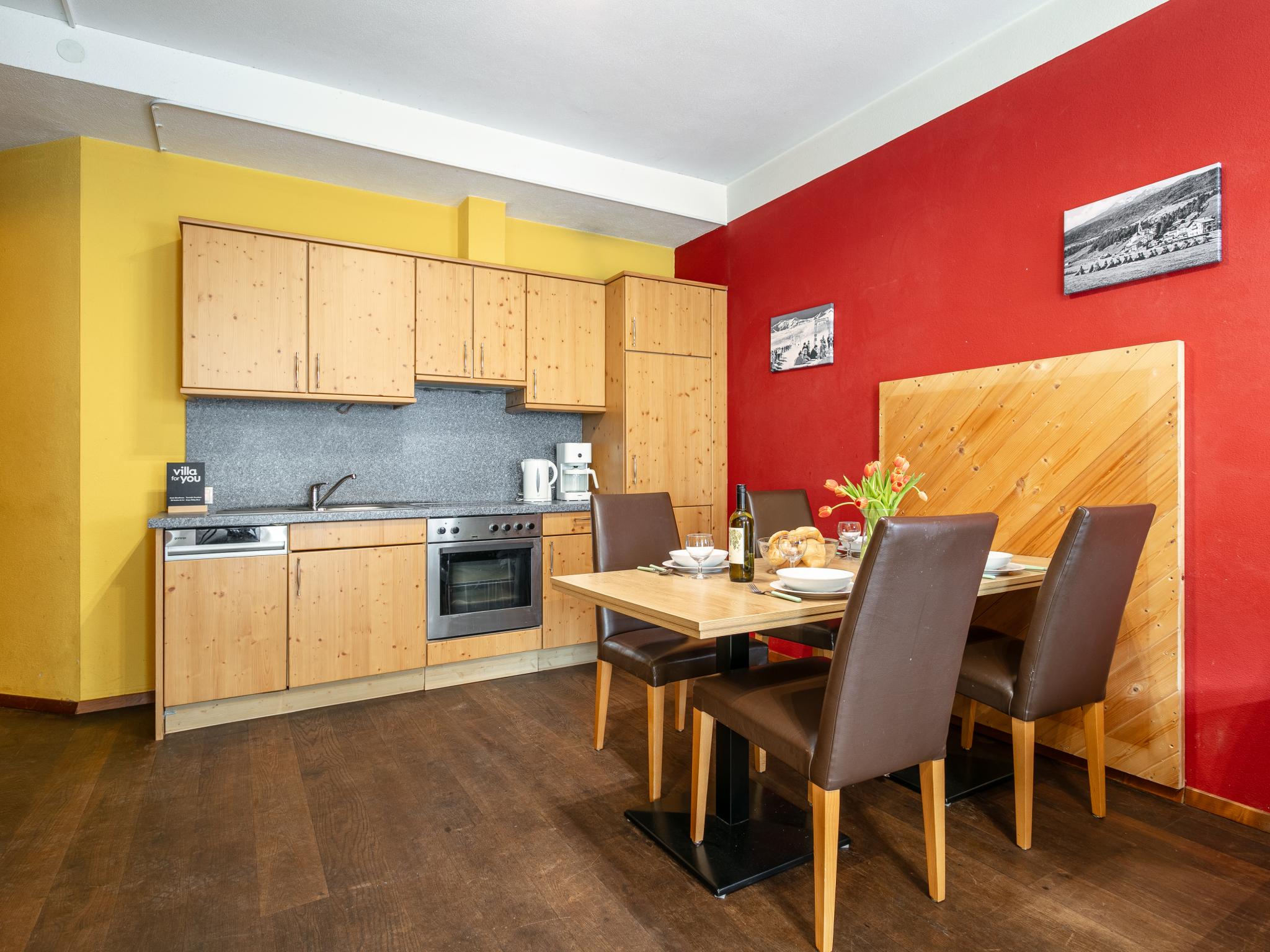 Swimming pool area at Schweizerhof Edelweiß in Huben