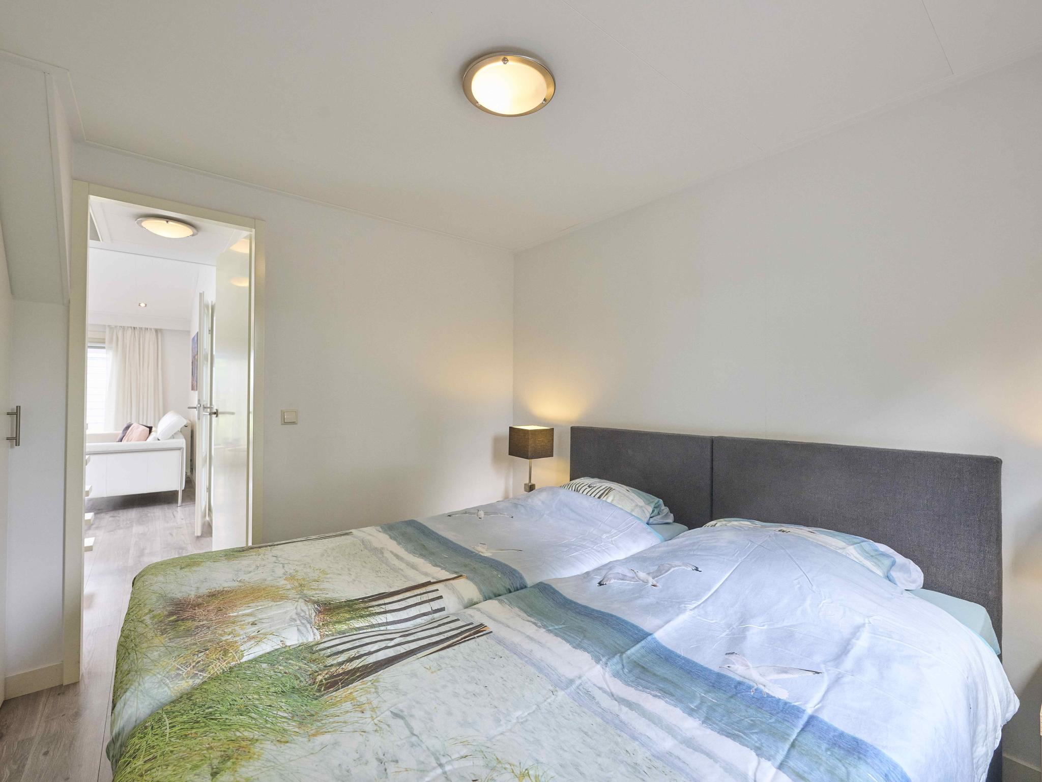 Outdoor terrace and views at Vogeltrek in Kattendijke