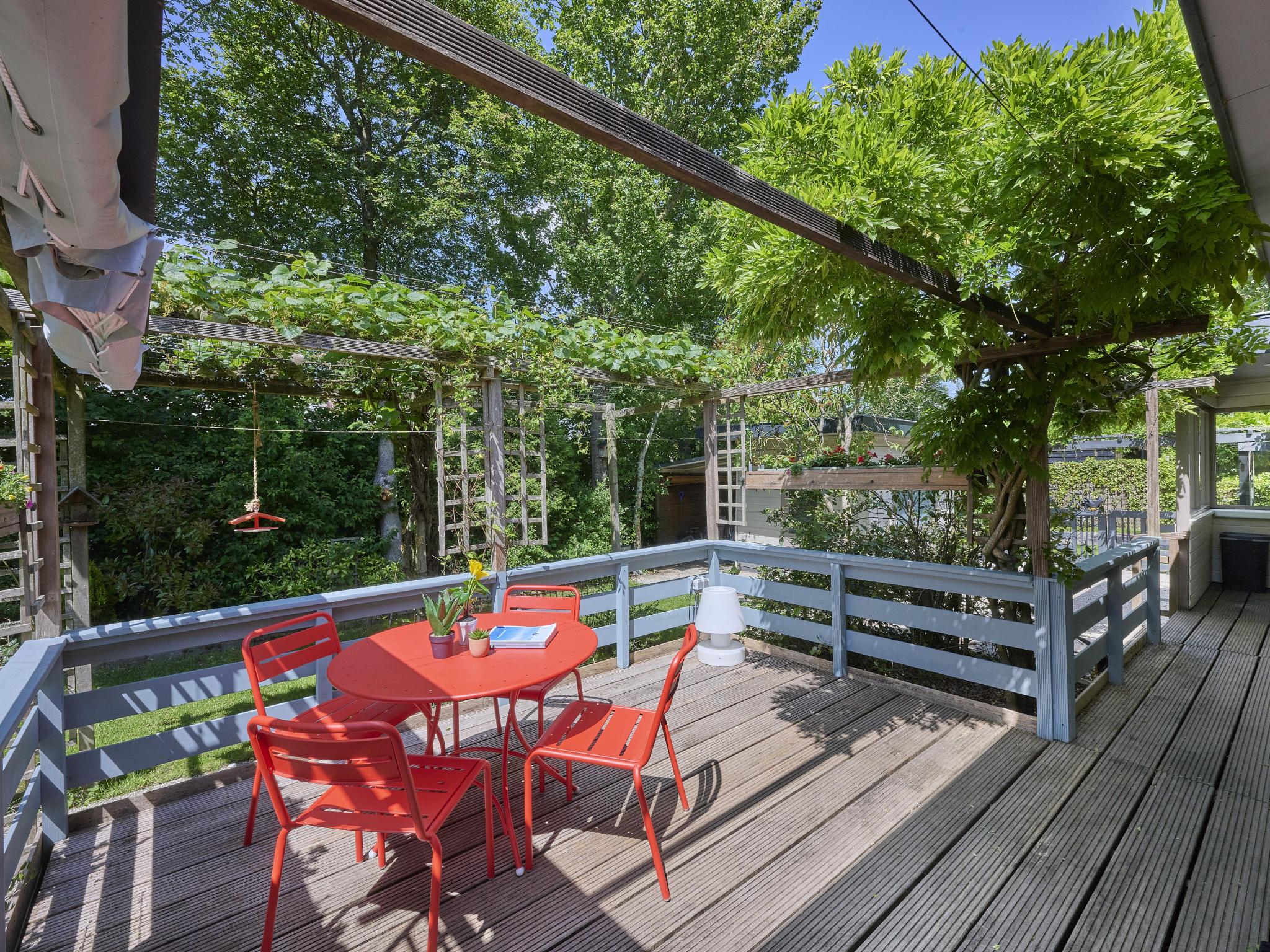 Living area at Huisje Joep in Goedereede