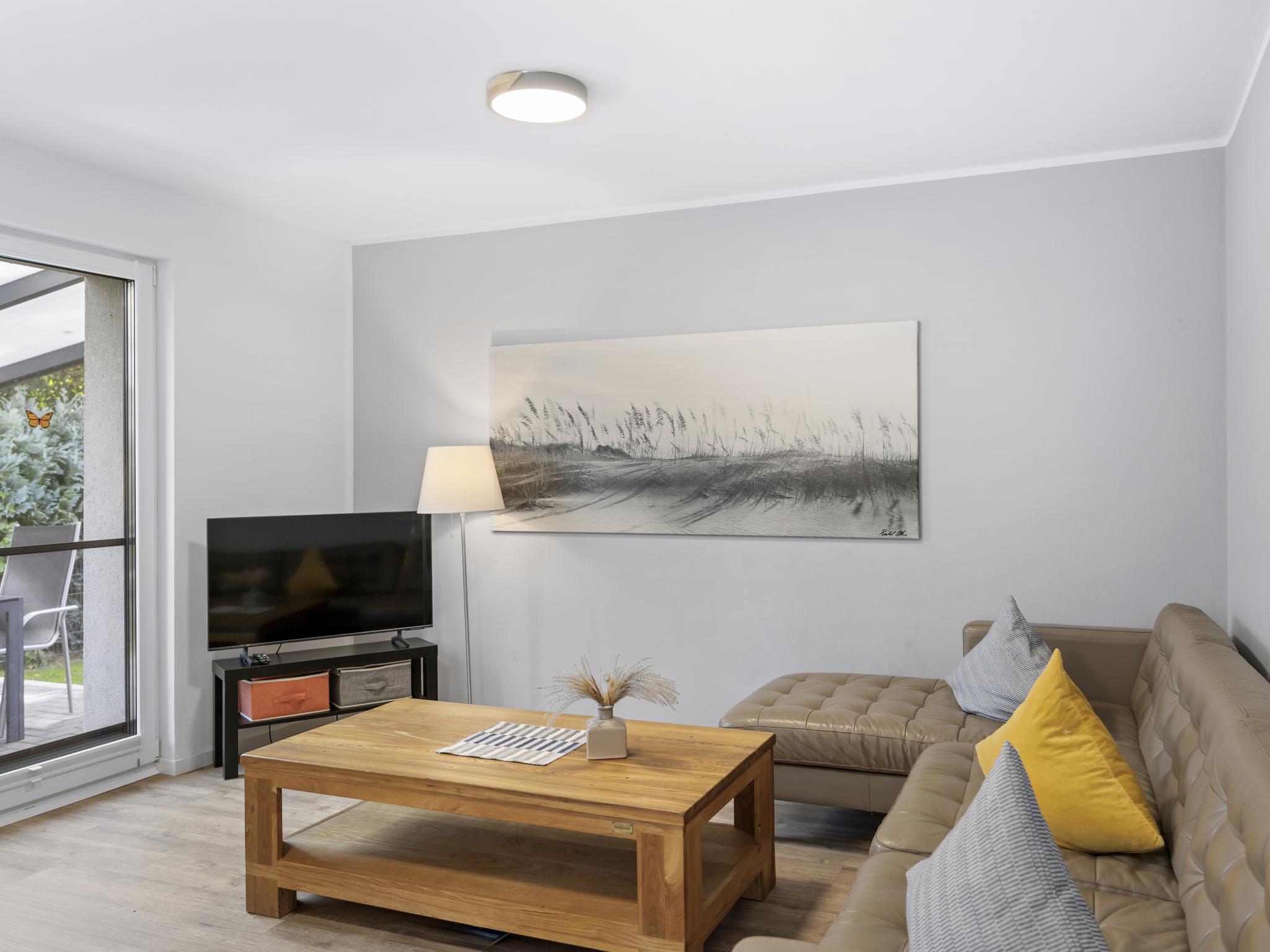 Outdoor terrace and views at Direkt an der Ostsee - Helma in Zierow