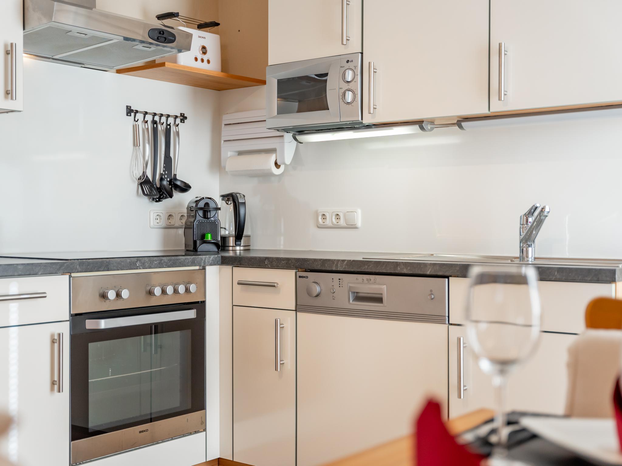Bedroom with comfortable beds at Elisabeth Sonnenseite in Mittersill
