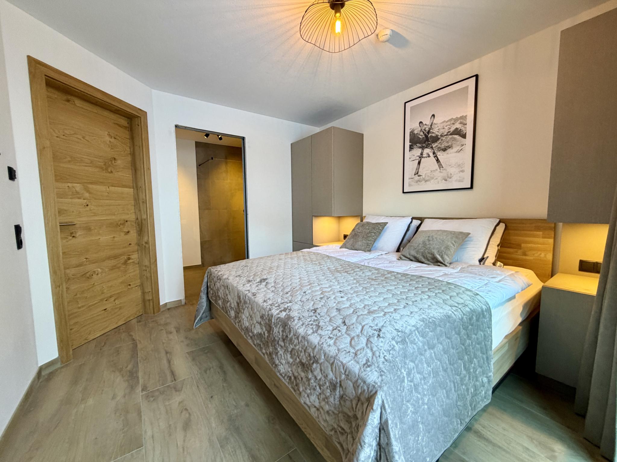 Modern kitchen at Chalet Heidn Alm in Eben im Pongau