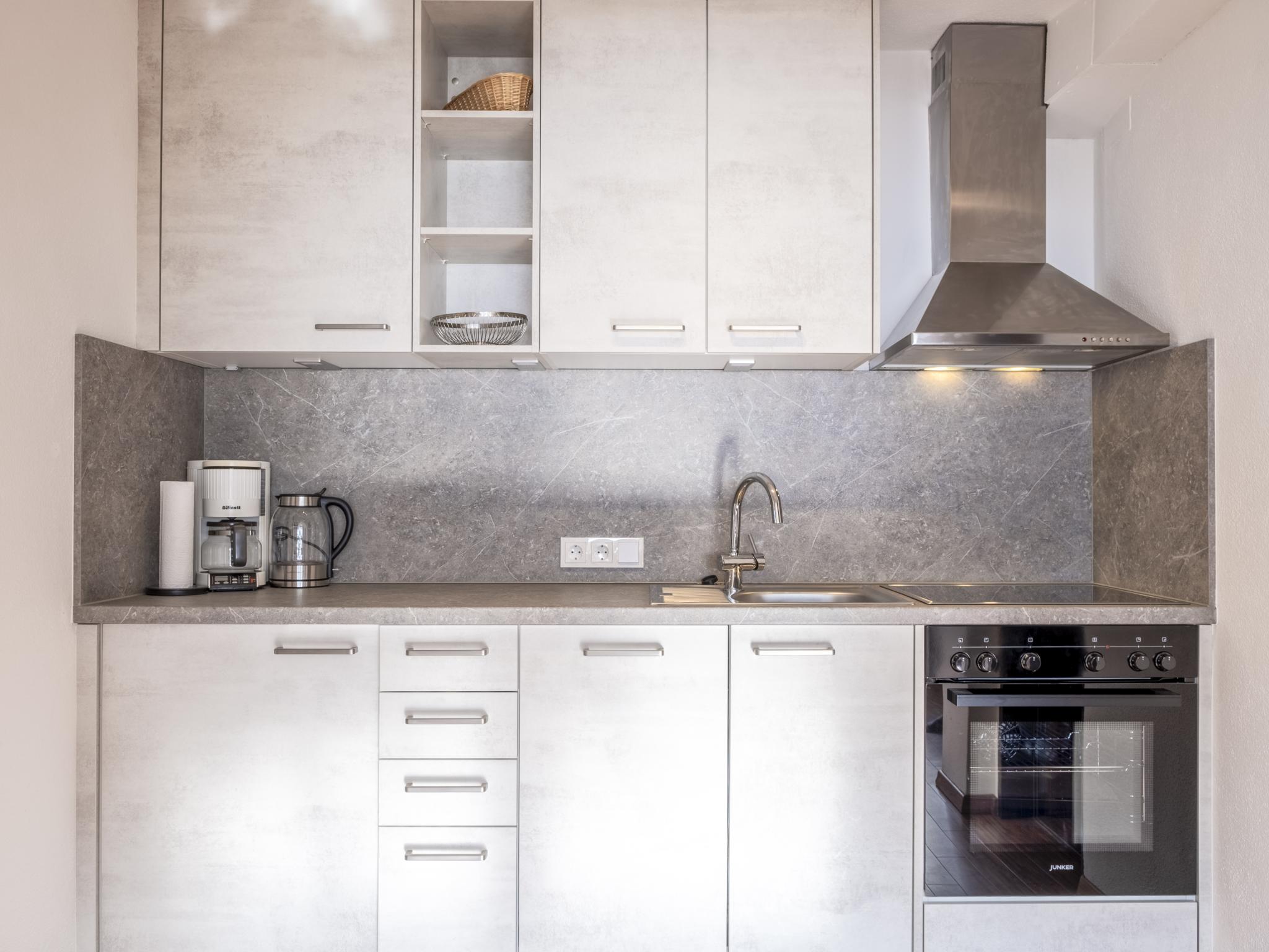 Modern kitchen at Alpenglück in St. Jakob im Haus