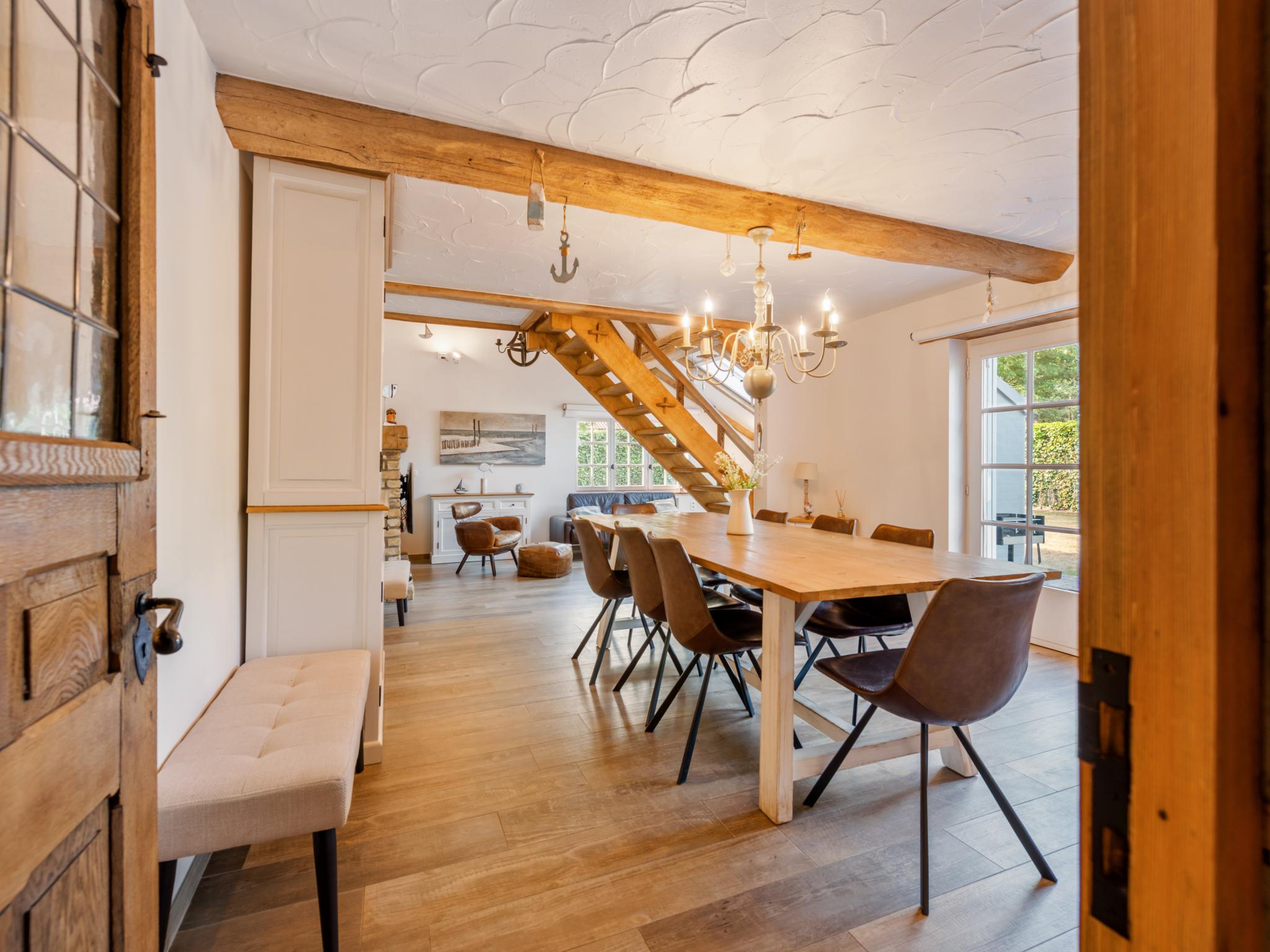 Modern kitchen at Amber in Nieuwpoort