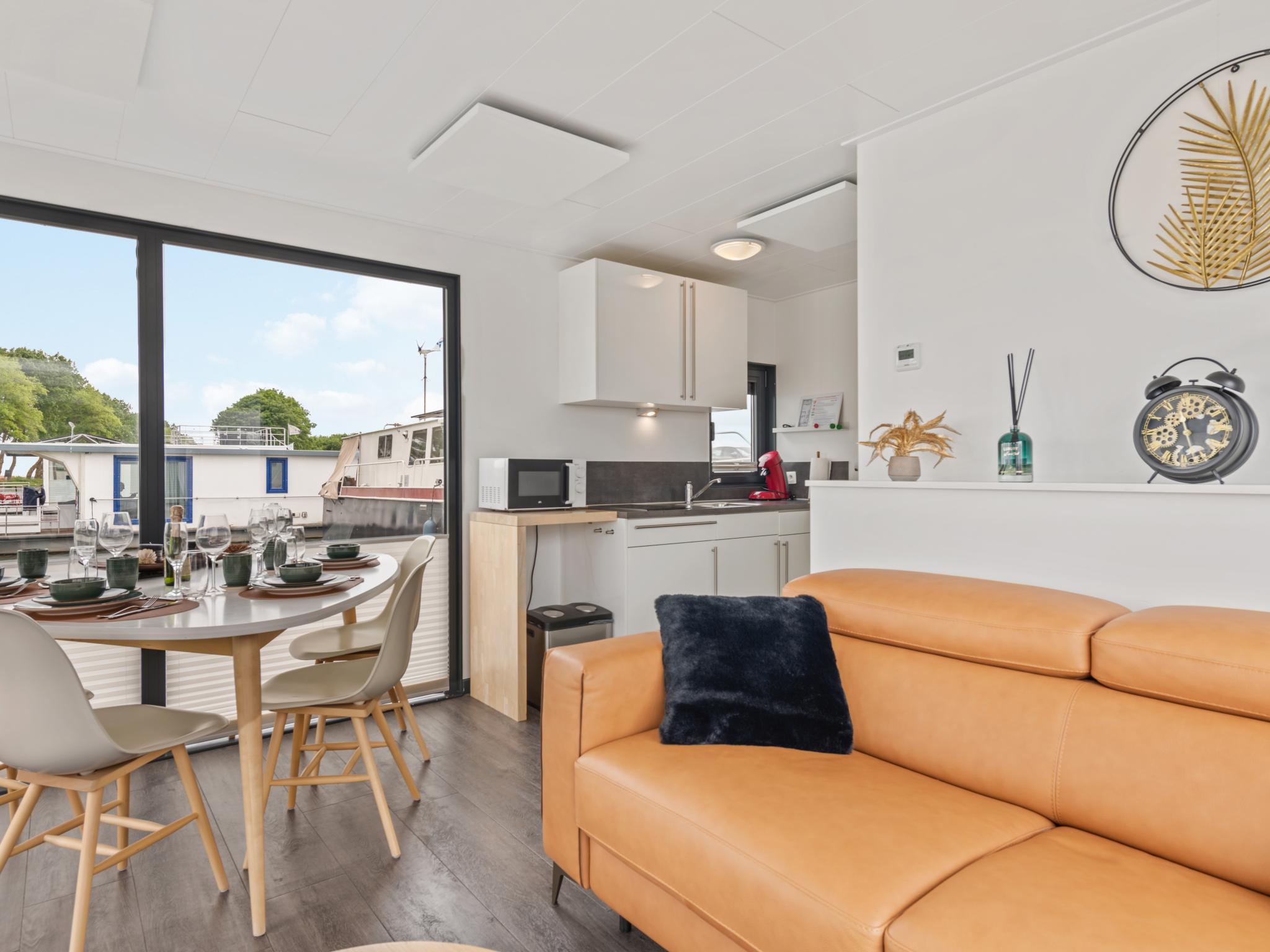 Modern kitchen at Maxim Jr in Nieuwpoort