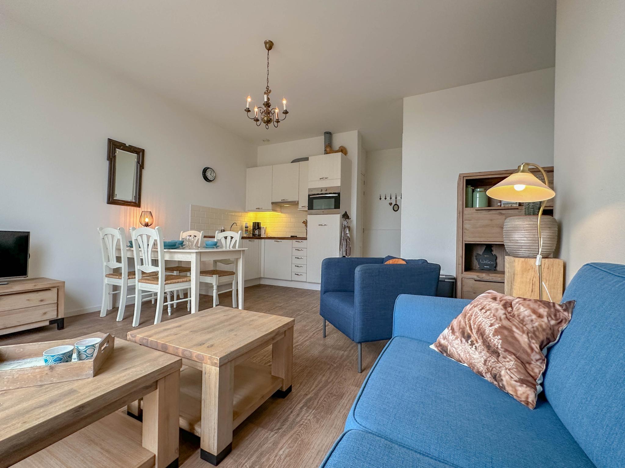 Outdoor terrace and views at Dorsvloer in Drimmelen