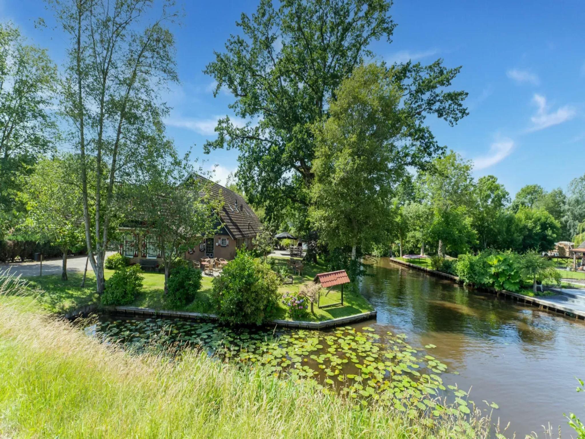 Living area at Hoeve Ginette in Giethoorn