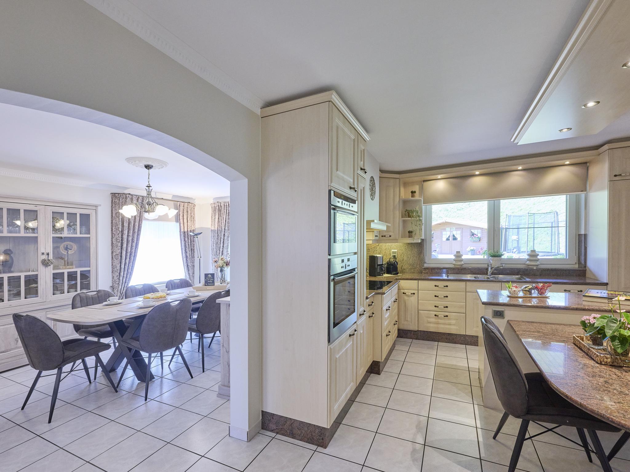 Modern kitchen at Hesbein in Tongeren
