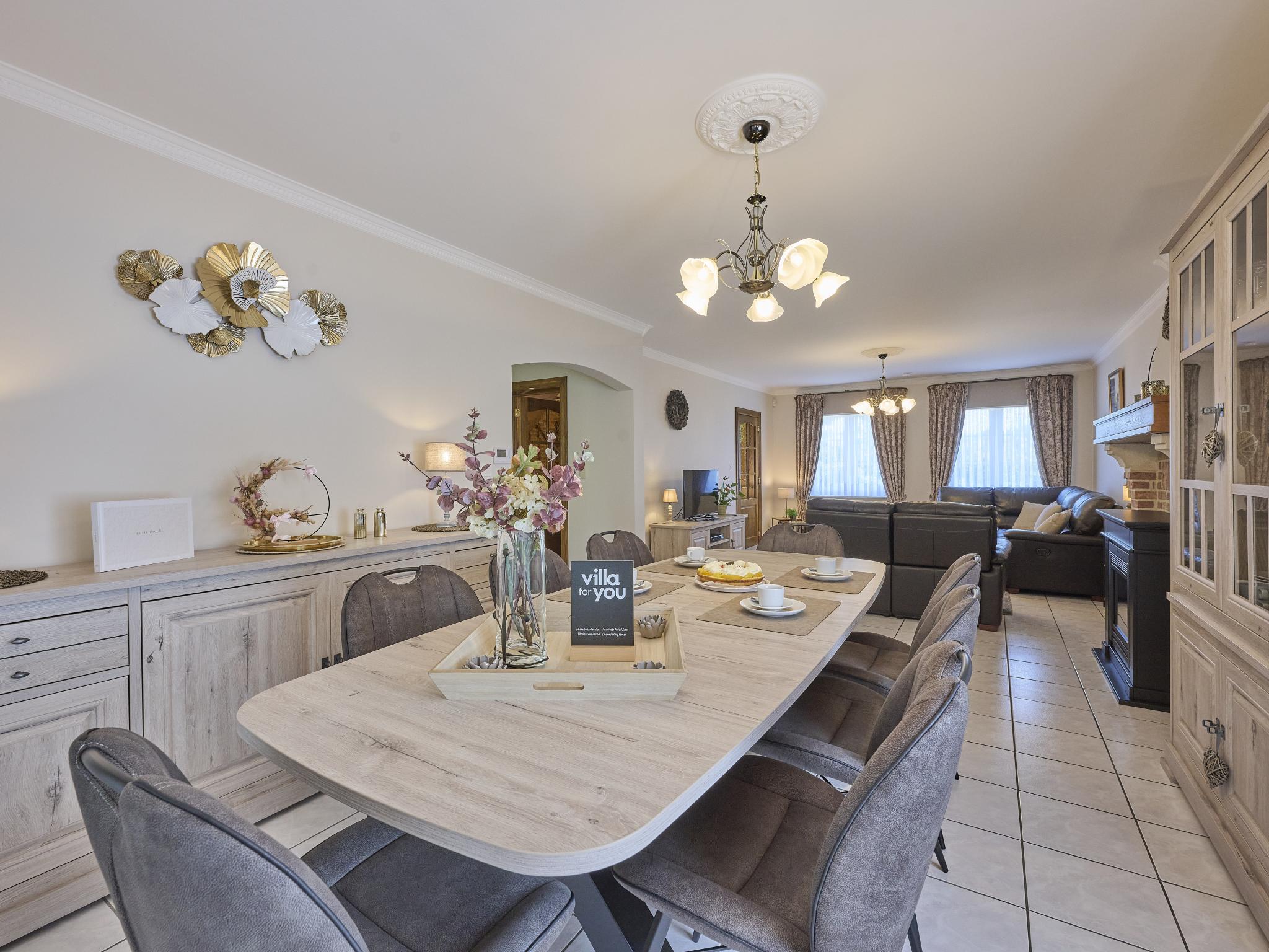 Bedroom with comfortable beds at Hesbein in Tongeren