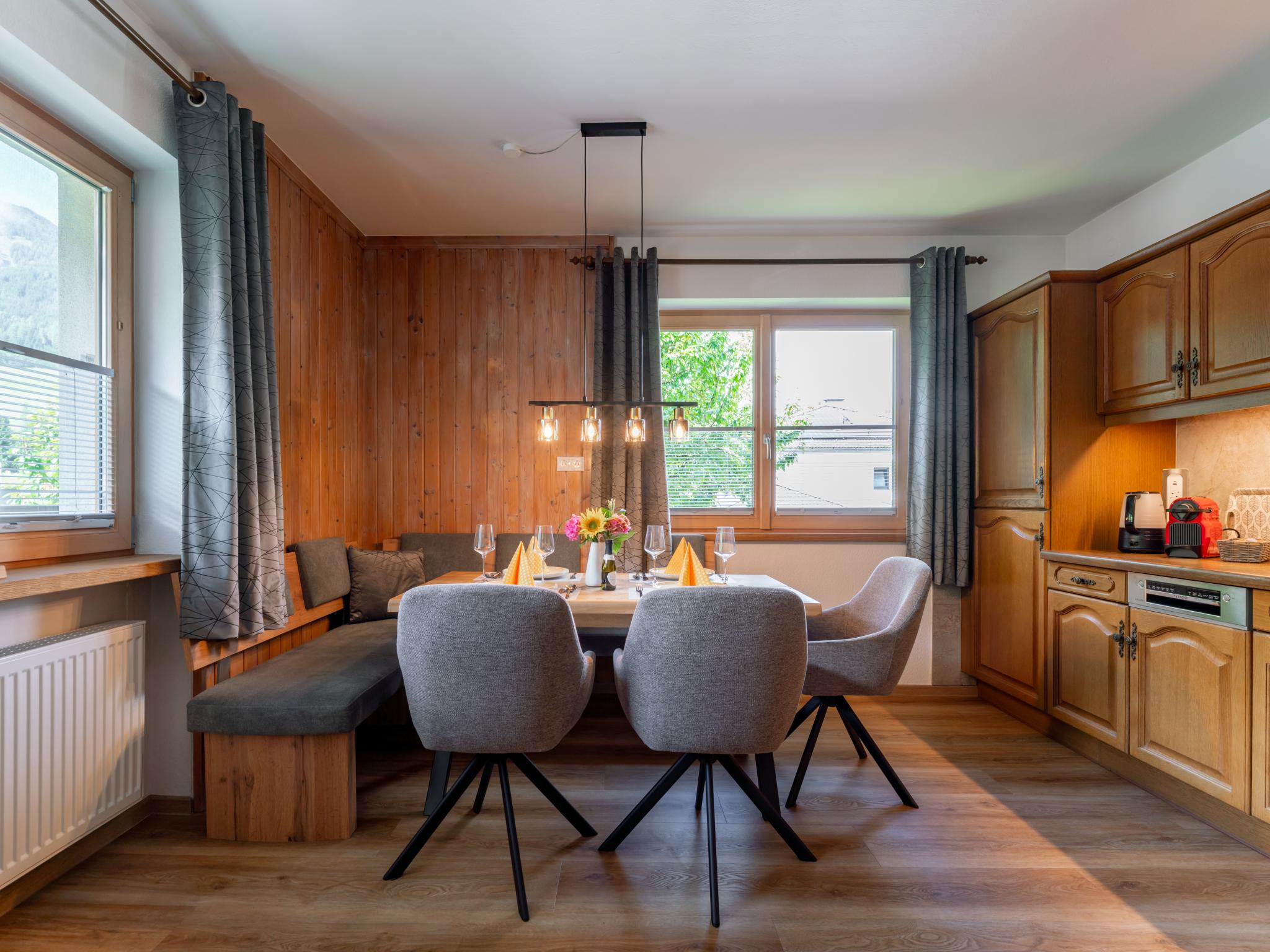 Bedroom with comfortable beds at Pihapper in Mittersill