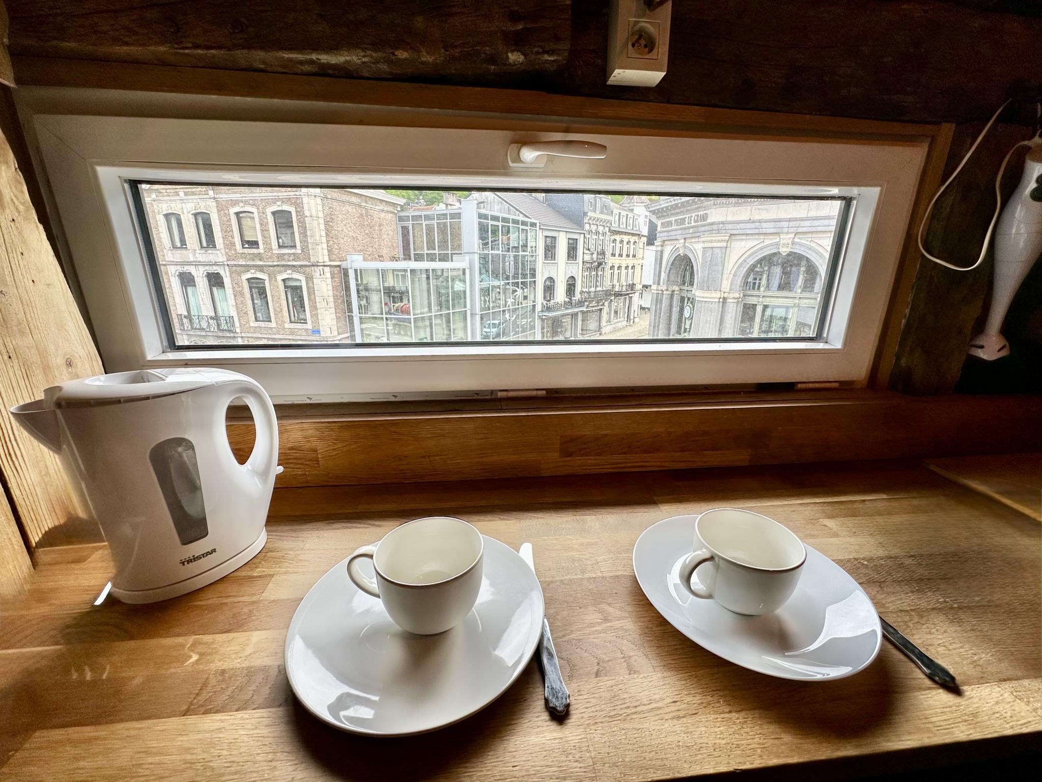 Swimming pool area at Le Cent Quarante in Spa