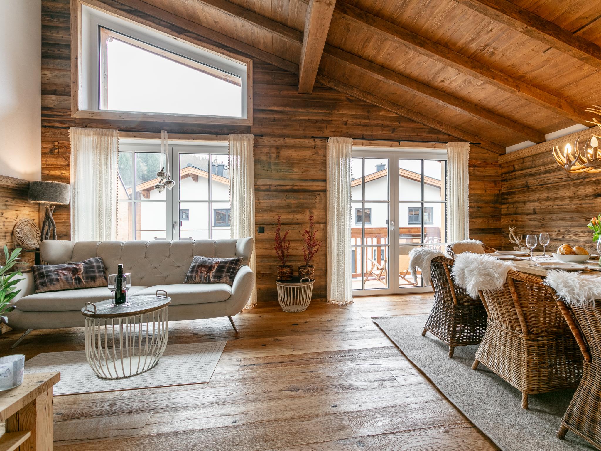 Bedroom with comfortable beds at Tauernlodge Eben A3 in Eben im Pongau
