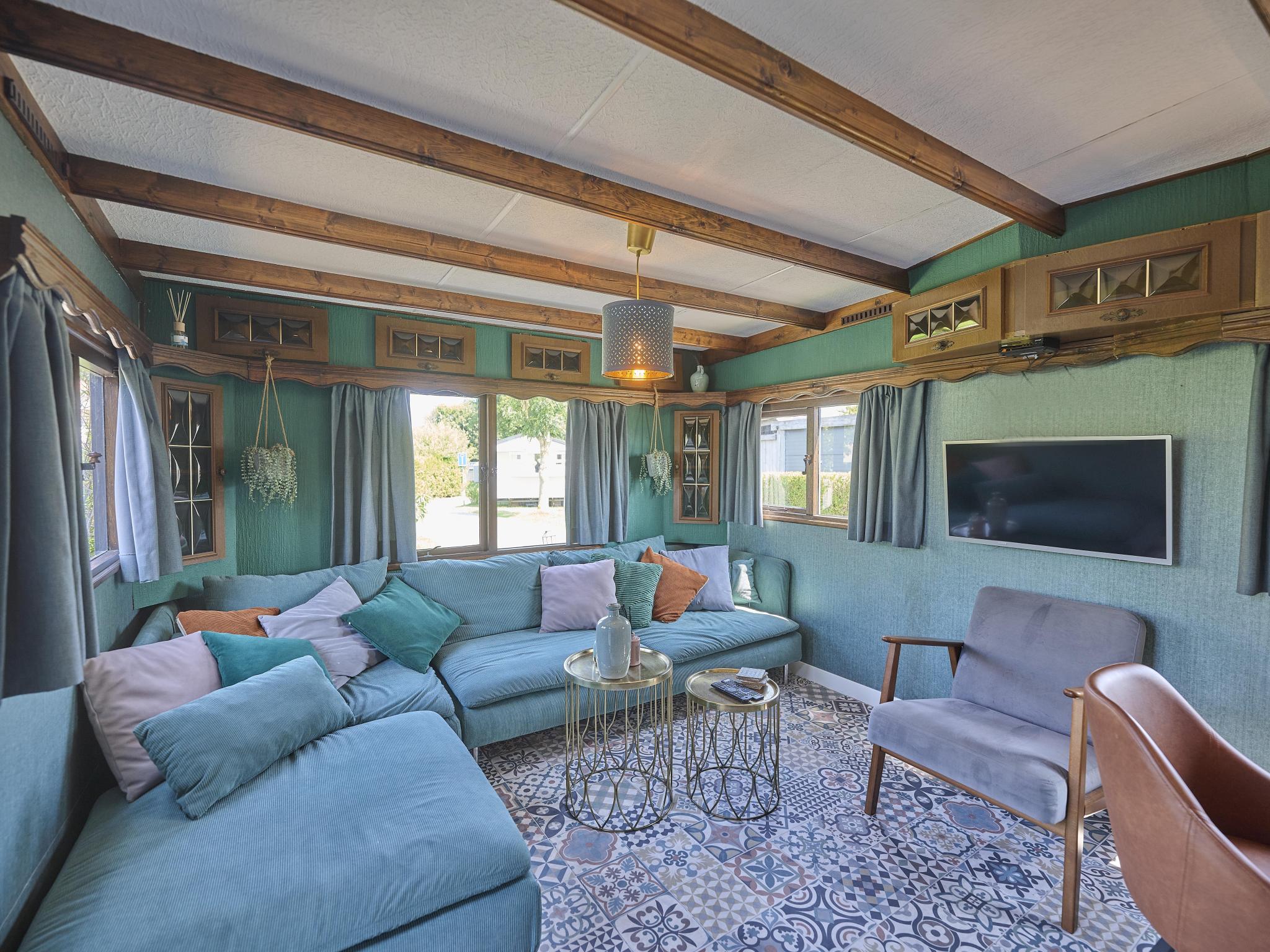 Bathroom facilities at Zomerzoet in Brouwershaven