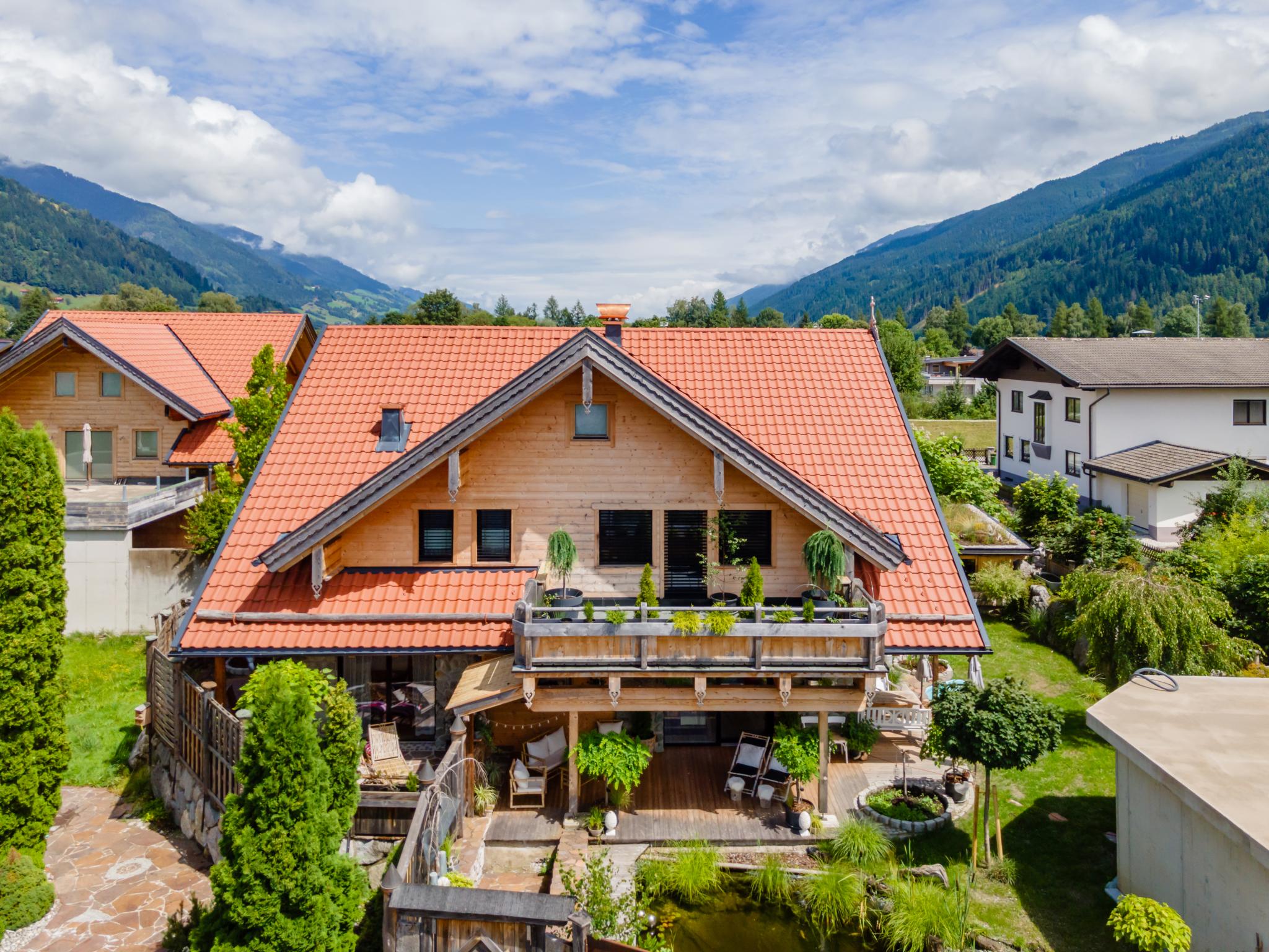 Modern kitchen at Tauernapart in Mittersill