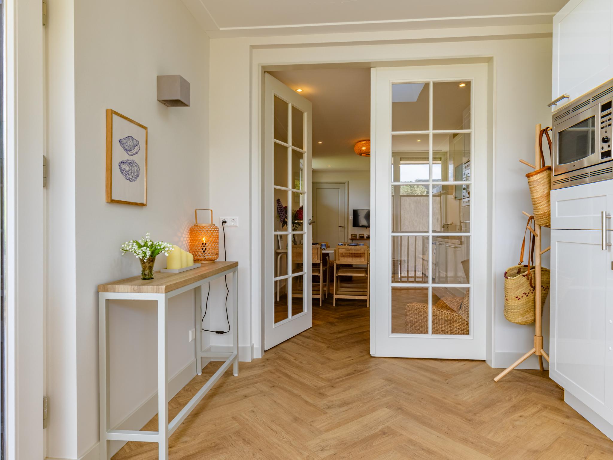 Modern kitchen at Studio Haas in Bergen aan Zee
