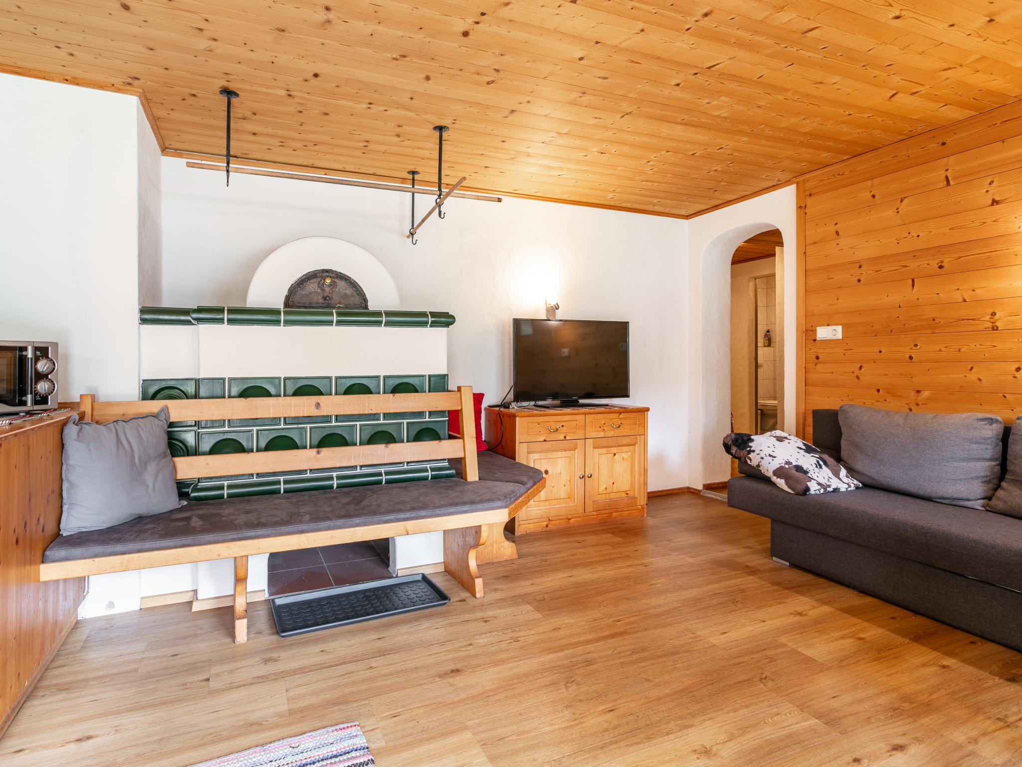 Bathroom facilities at Am Bauernhof Top 1 in Alpbach