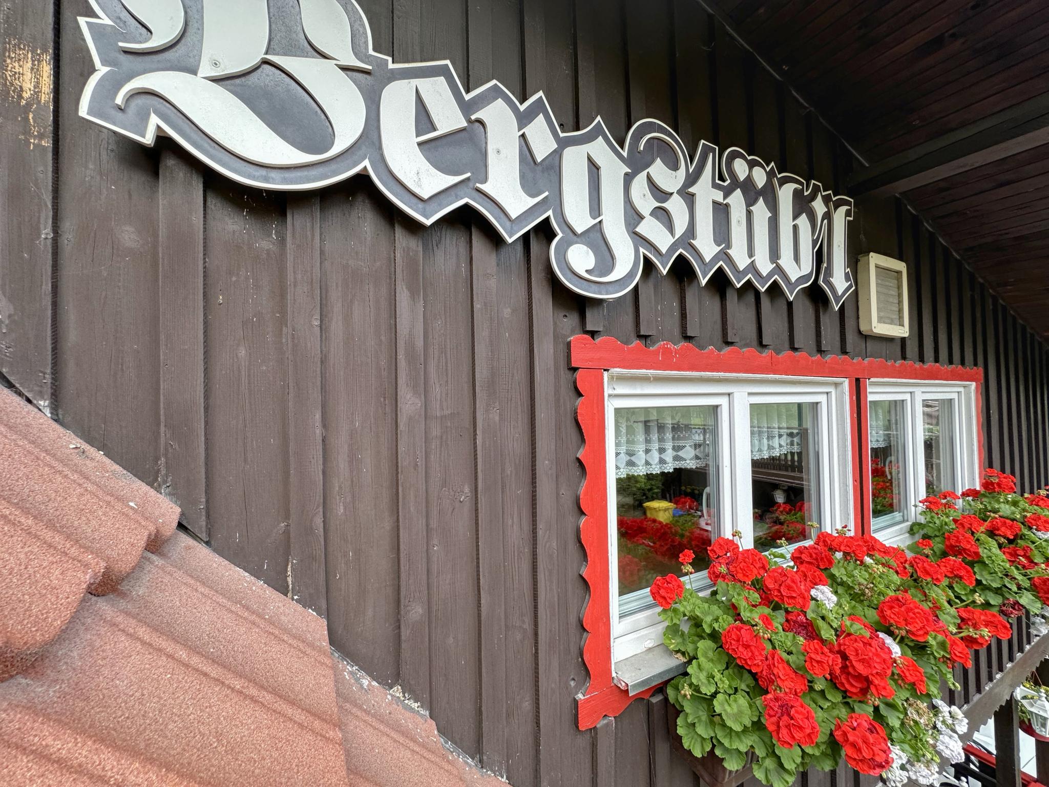 Bedroom with comfortable beds at Bergstübl in Rübeland