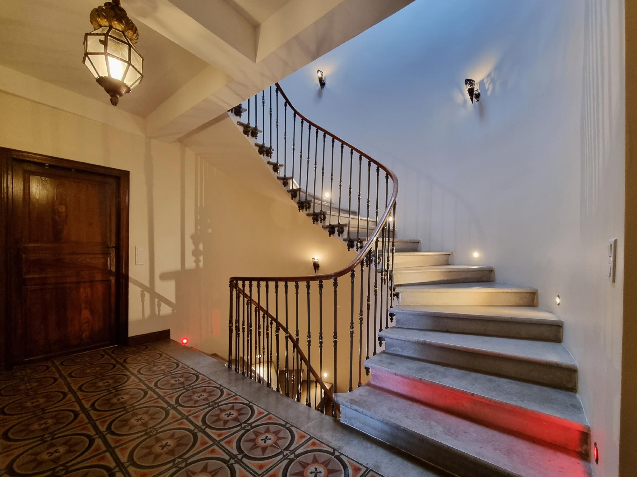 Bathroom facilities at La maison des Vendangeurs 6 in Olonzac