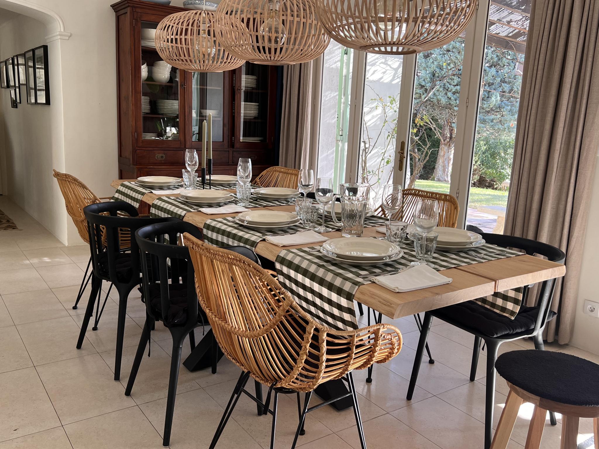 Modern kitchen at Les Palmiers in Mougins