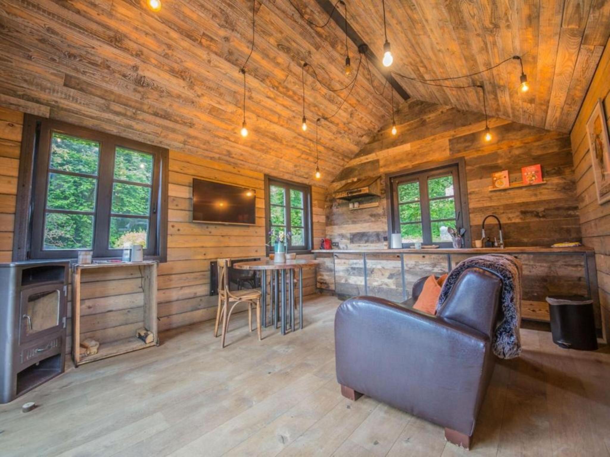 Swimming pool area at Be Chalet in Ferrières