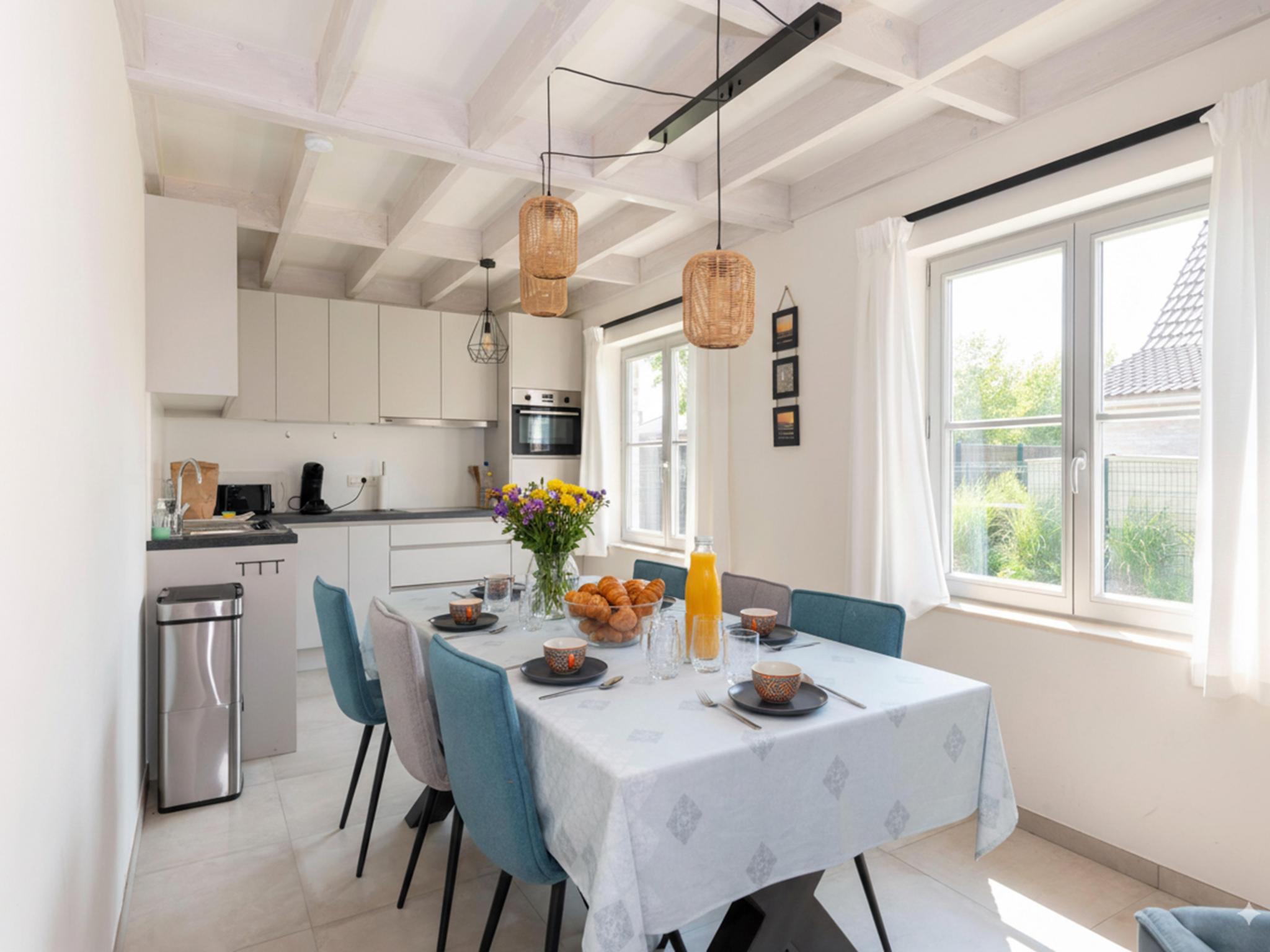 Bedroom with comfortable beds at Westhinder I H1 in Koksijde