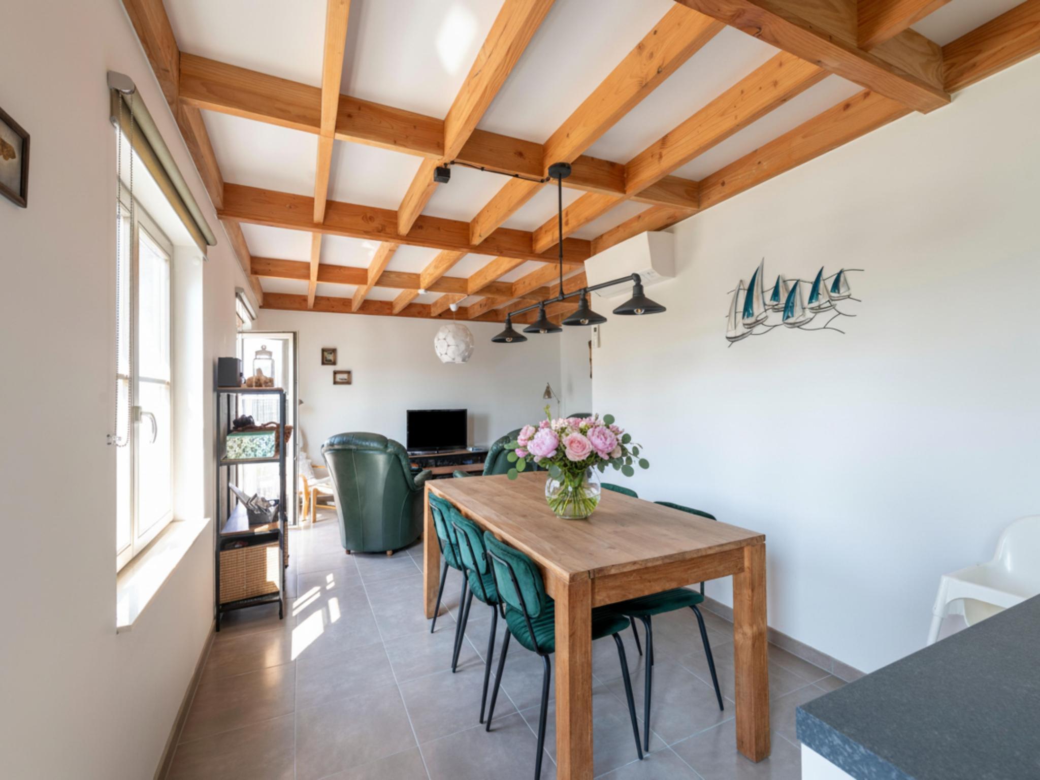 Bedroom with comfortable beds at Westhinder I H4 in Koksijde