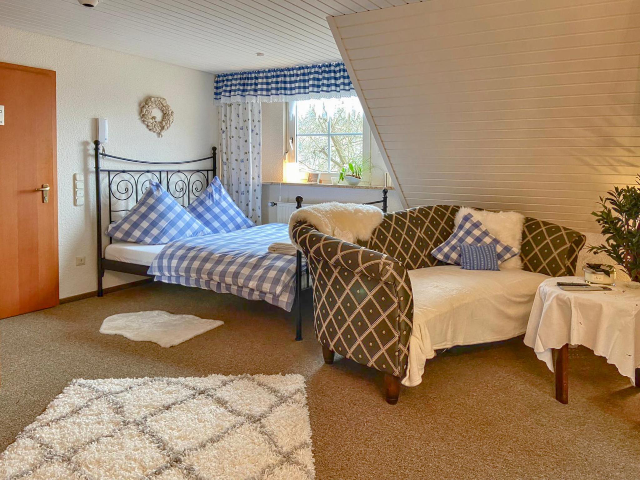 Swimming pool area at Landhaus Bez II in Weißenbrunn