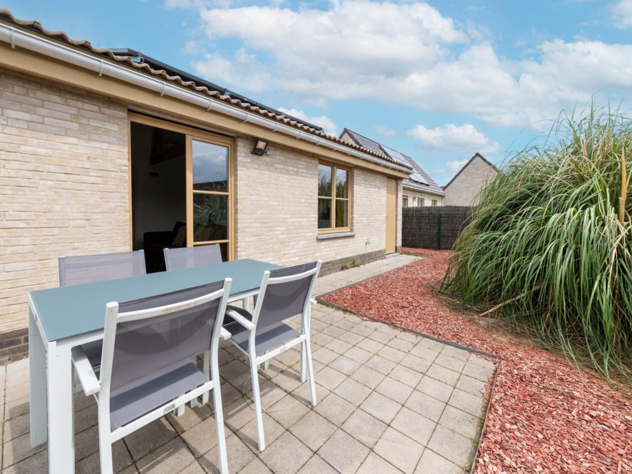 Outdoor terrace and views at Westhinder I H20 in Koksijde