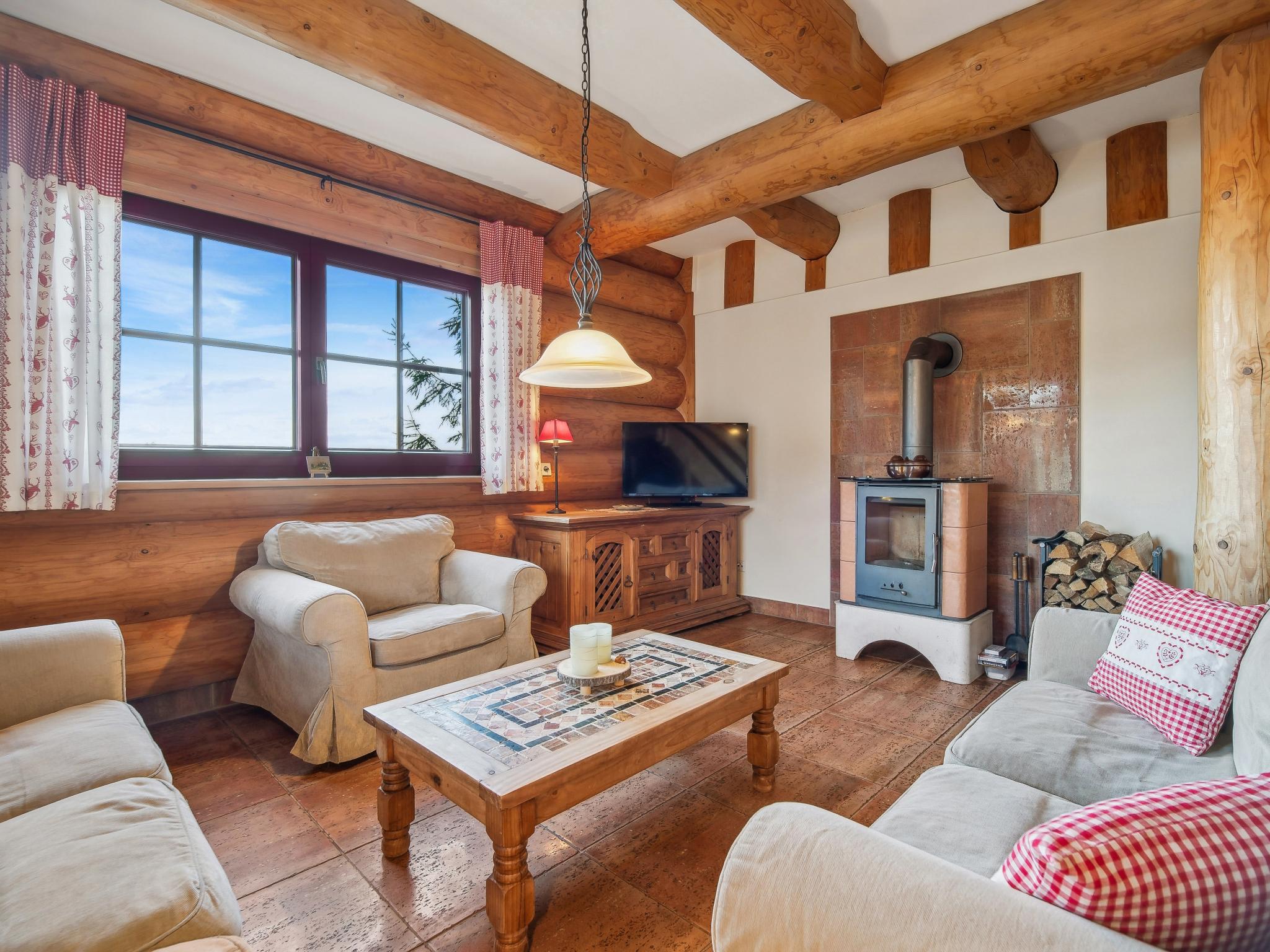 Outdoor terrace and views at Naturstammhaus in Waltershausen OT Fischbach