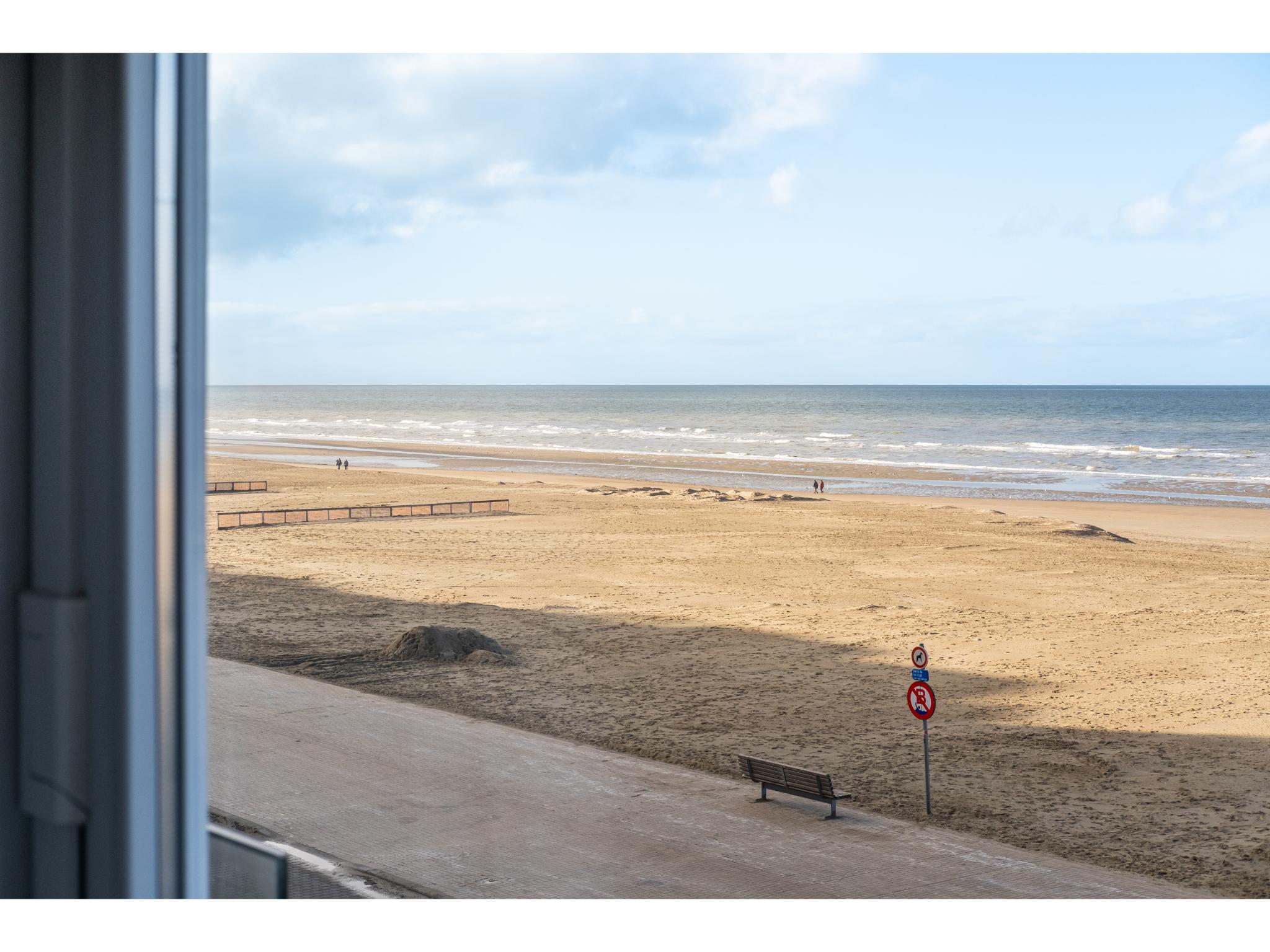 Bathroom facilities at Cortina tweede in Koksijde