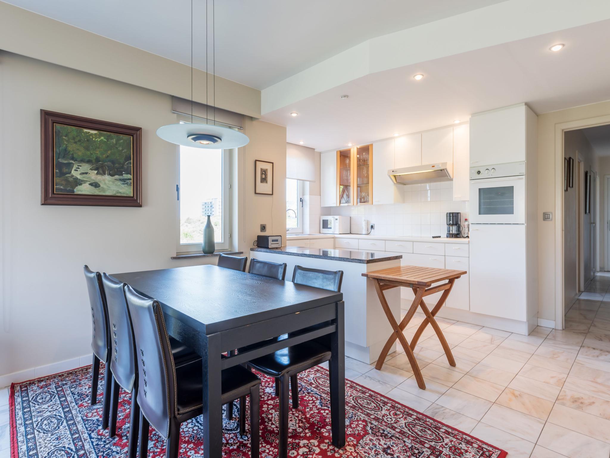 Swimming pool area at Aubépine premier in Sint-Idesbald