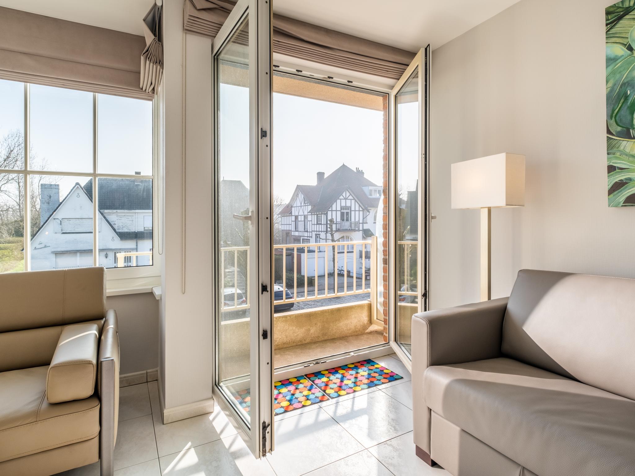 Bathroom facilities at LeSympa in Sint-Idesbald