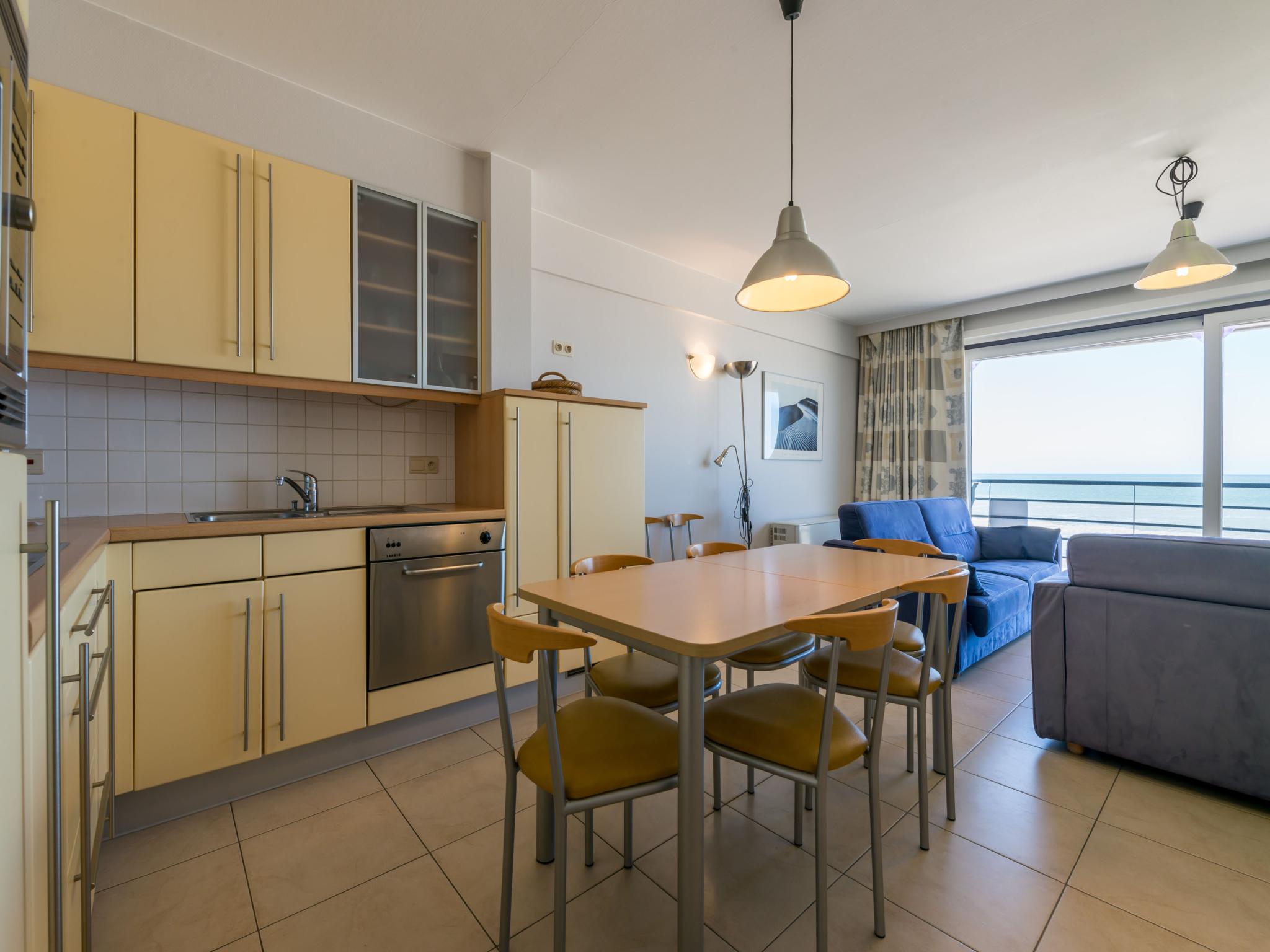 Modern kitchen at Duinzicht vijfde in Koksijde