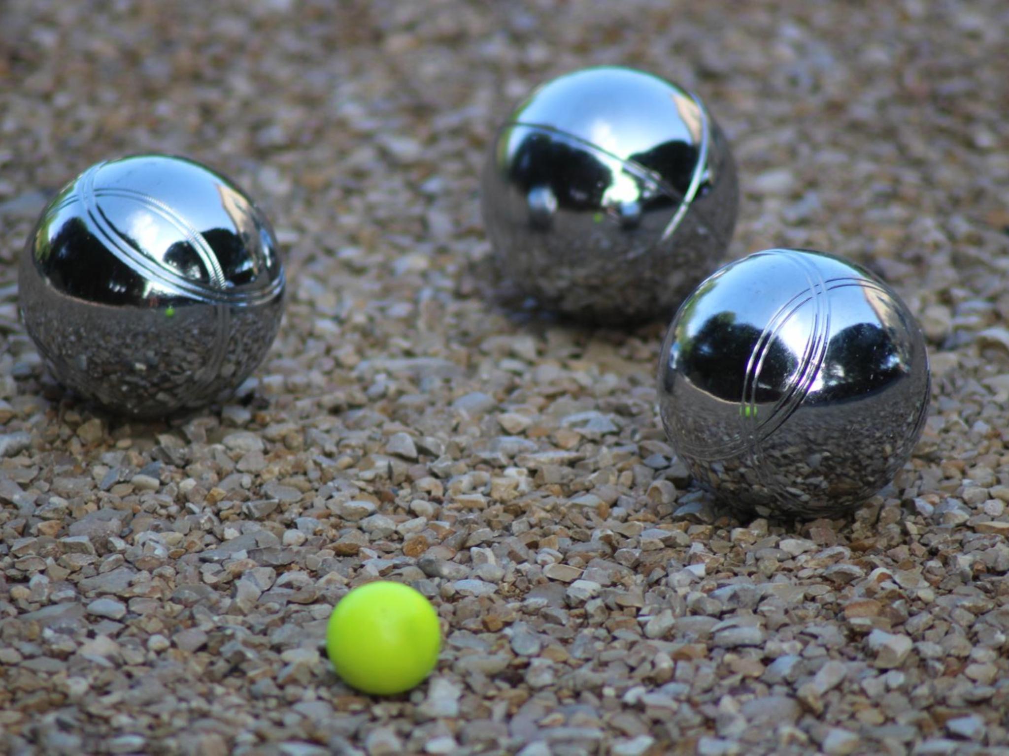 Outdoor terrace and views at Le Moulin de Lachalade in Lachalade