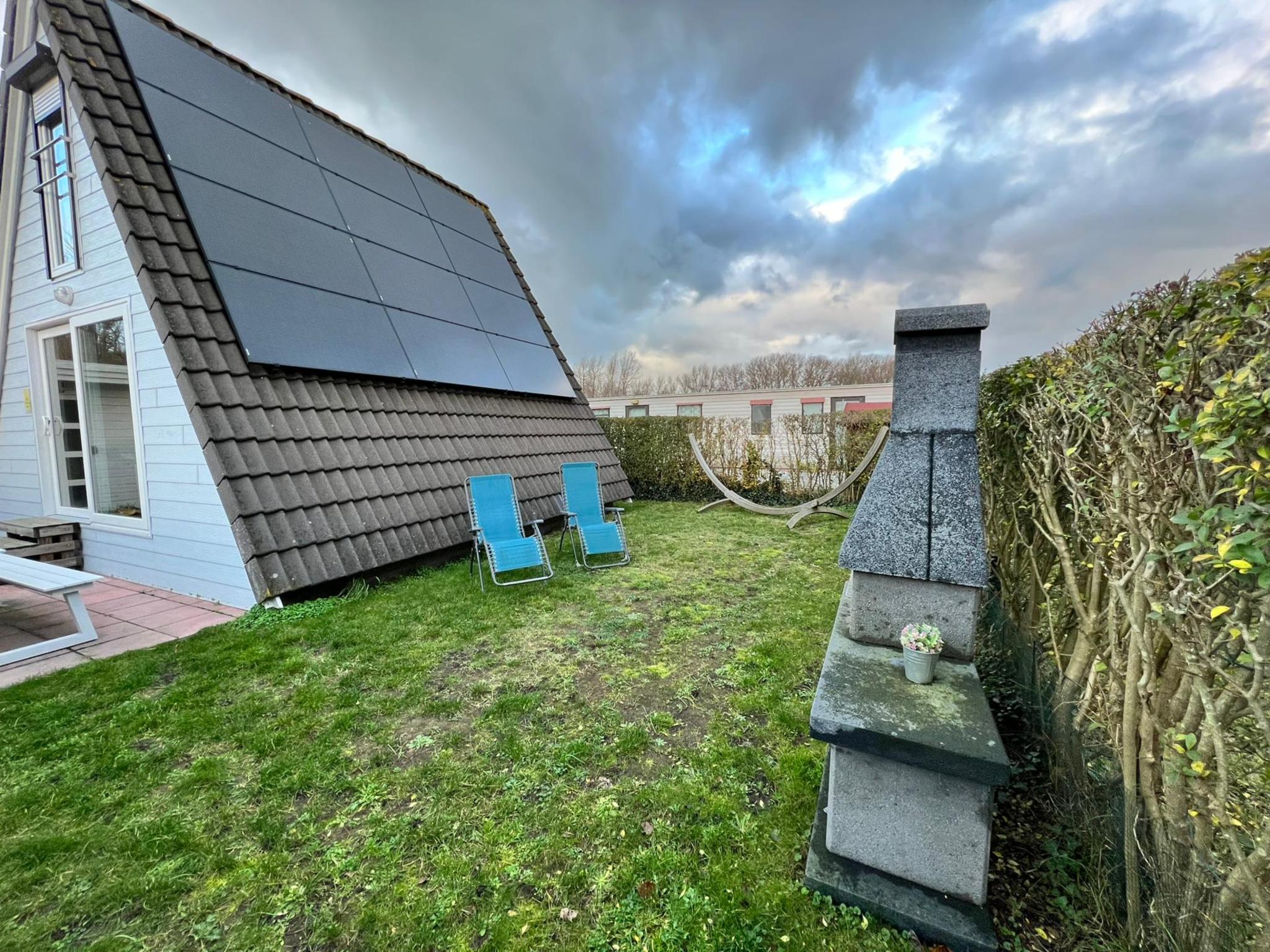 Bedroom with comfortable beds at Duinhuisje H55 in Nieuwpoort-Bad