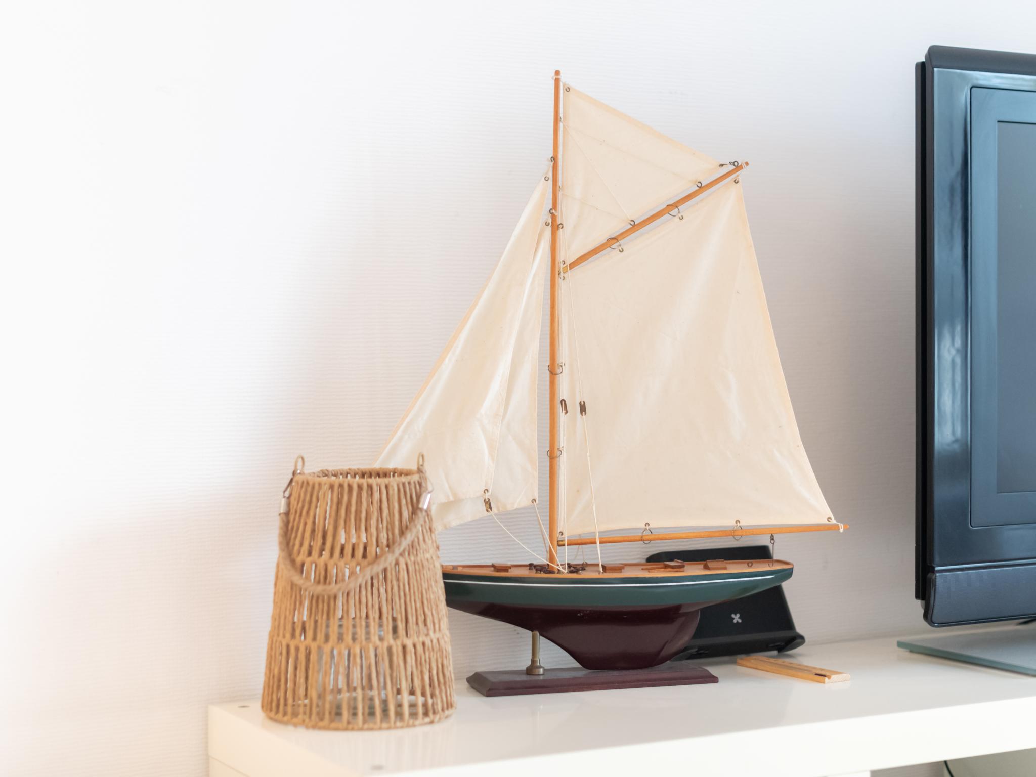 Swimming pool area at Reigersnest in Nieuwpoort