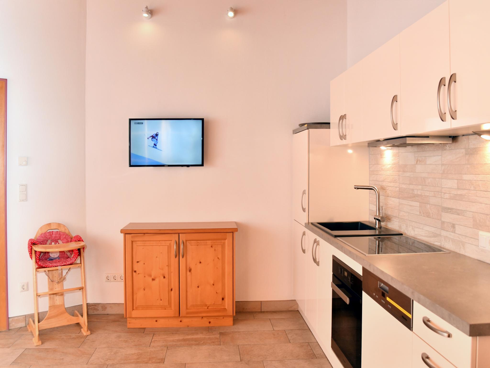 Apartments Next To The Ski Lift PH Tirol