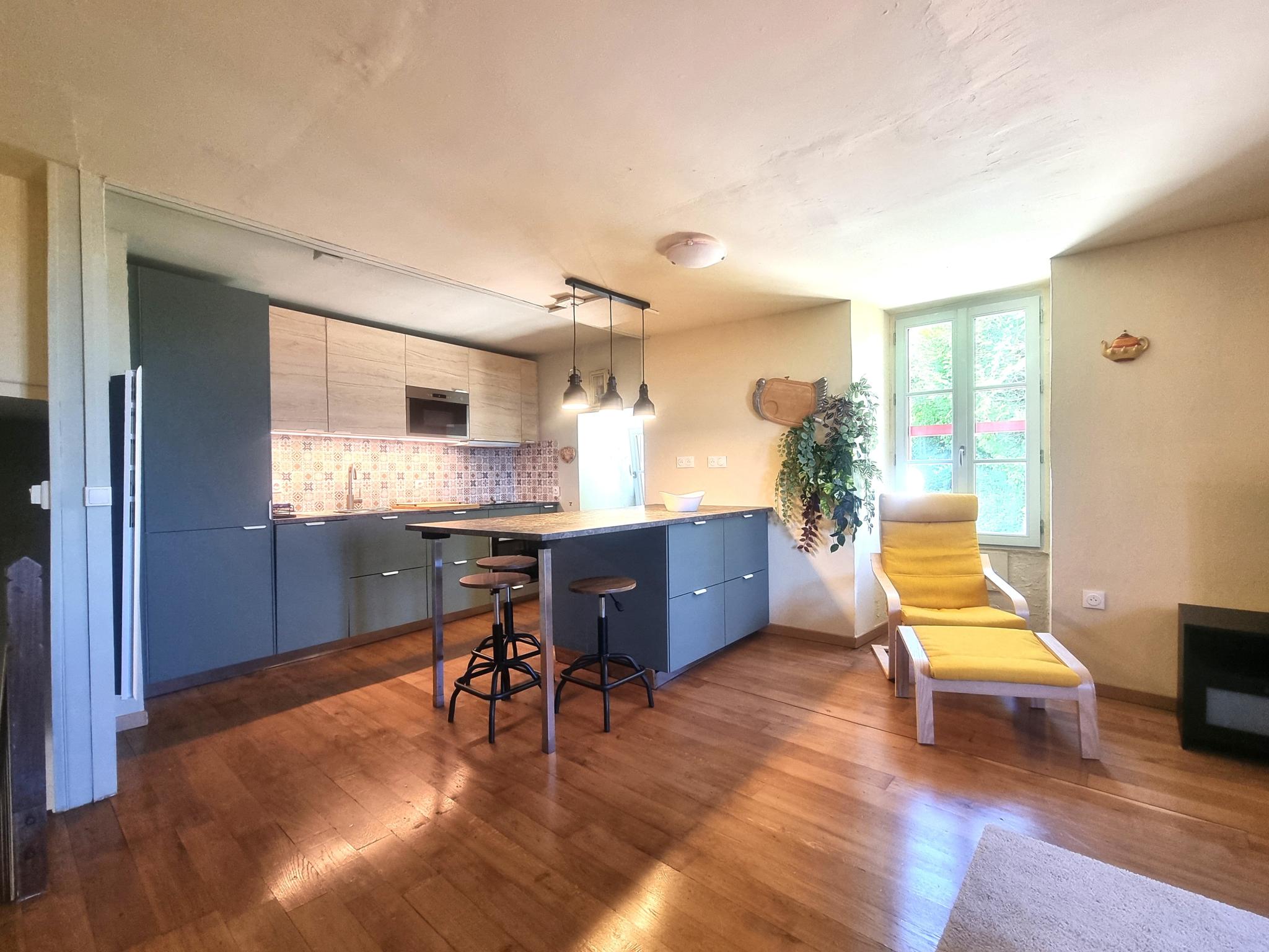 Bathroom facilities at La Nit de la Fontaine in Brossac