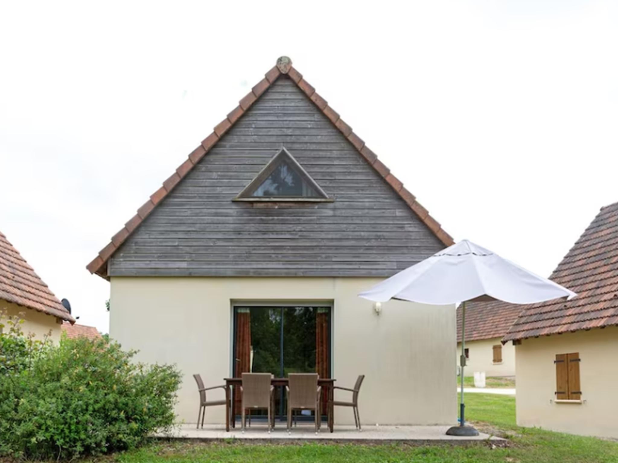 Bathroom facilities at Lac Bleu nr 14 in Lacapelle Marival