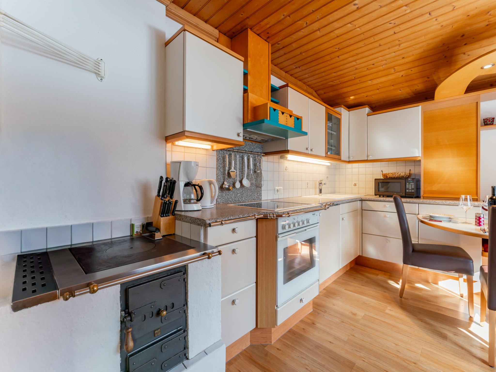 Swimming pool area at Madreit in Leogang